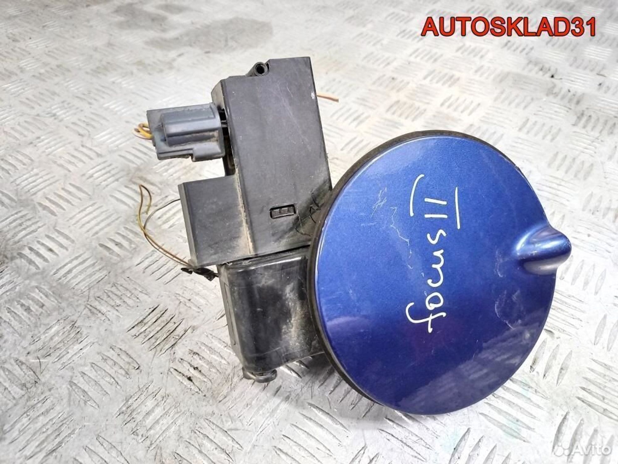 Лючок бензобака в сборе Ford Focus 2 1474908, 3200 рублей, Дубовое