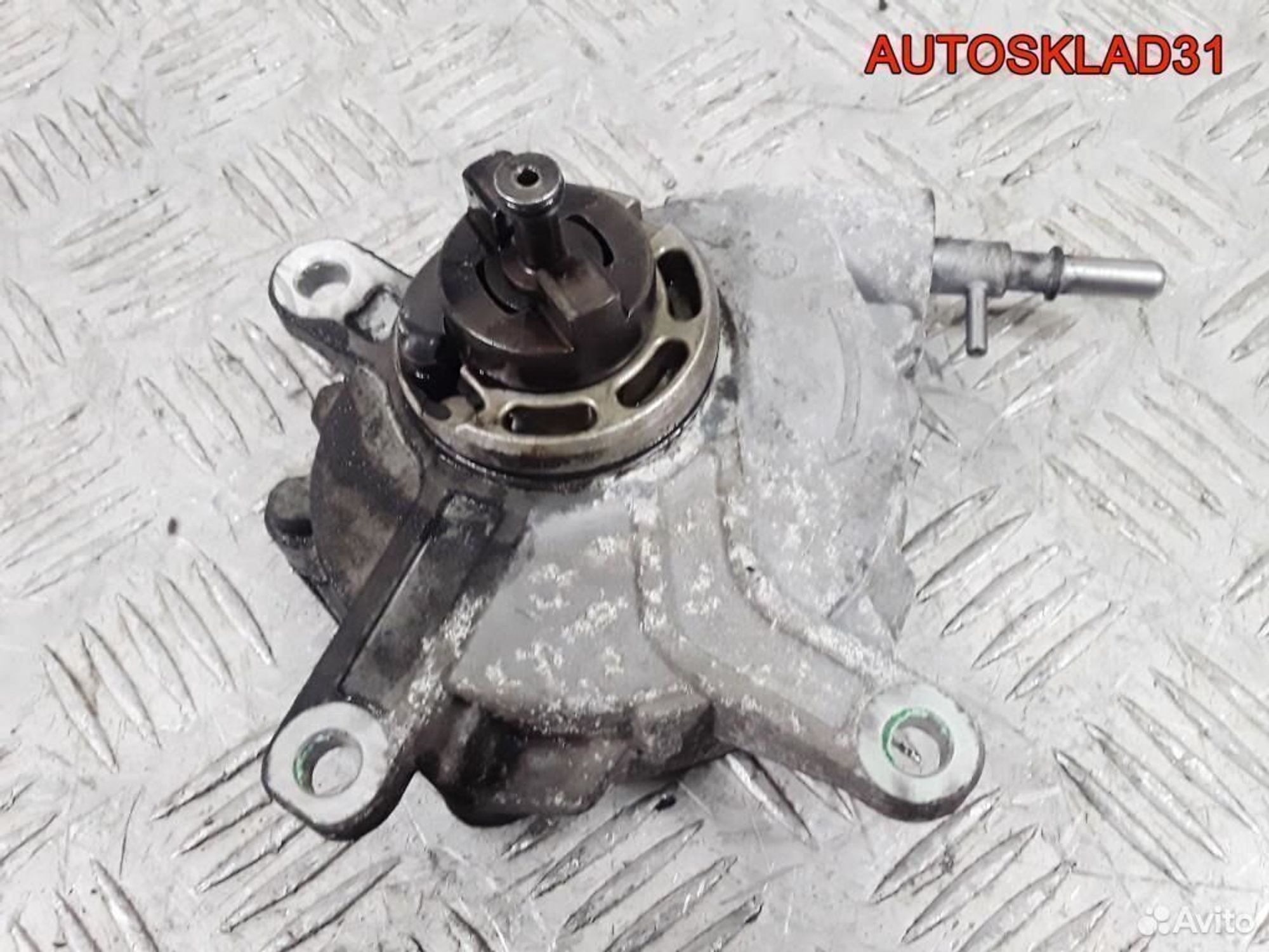 Насос вакуумный Toyota Corolla Verso 293000R010, 3200 рублей, Дубовое