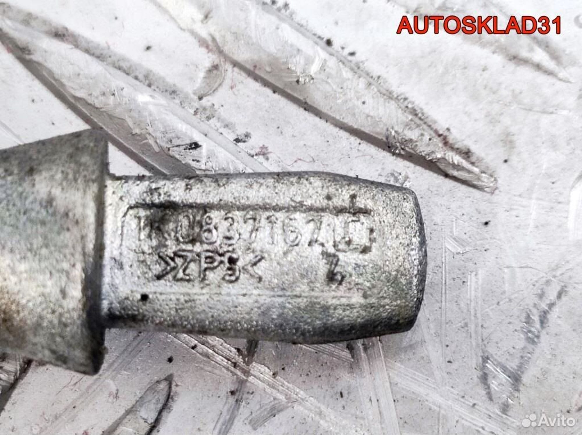 Вставка замка двери передней левой VW Golf 5, 1700 рублей, Дубовое