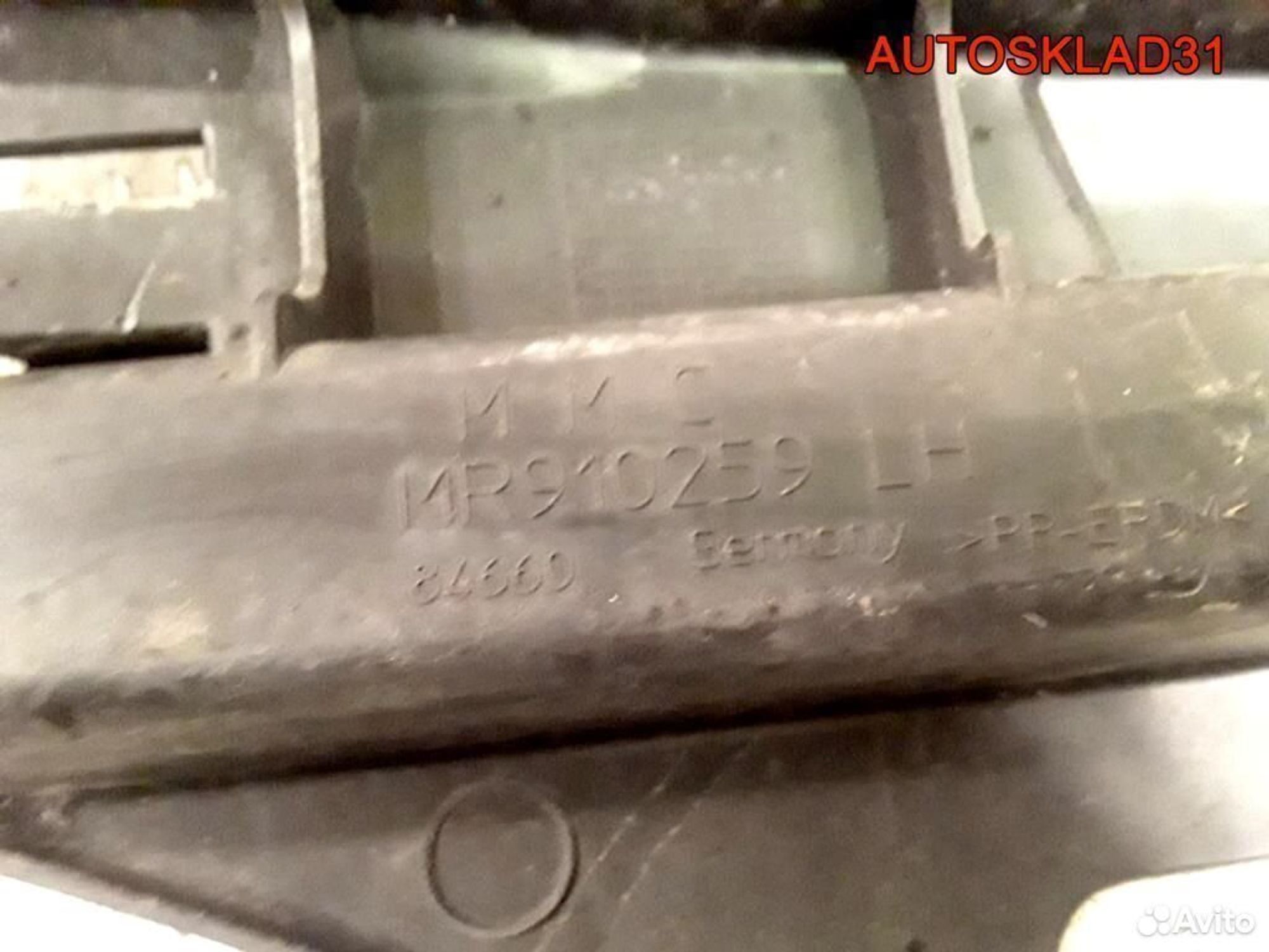 Кронштейн заднего бампера левый Mitsubishi Carisma, 1100 рублей, Дубовое