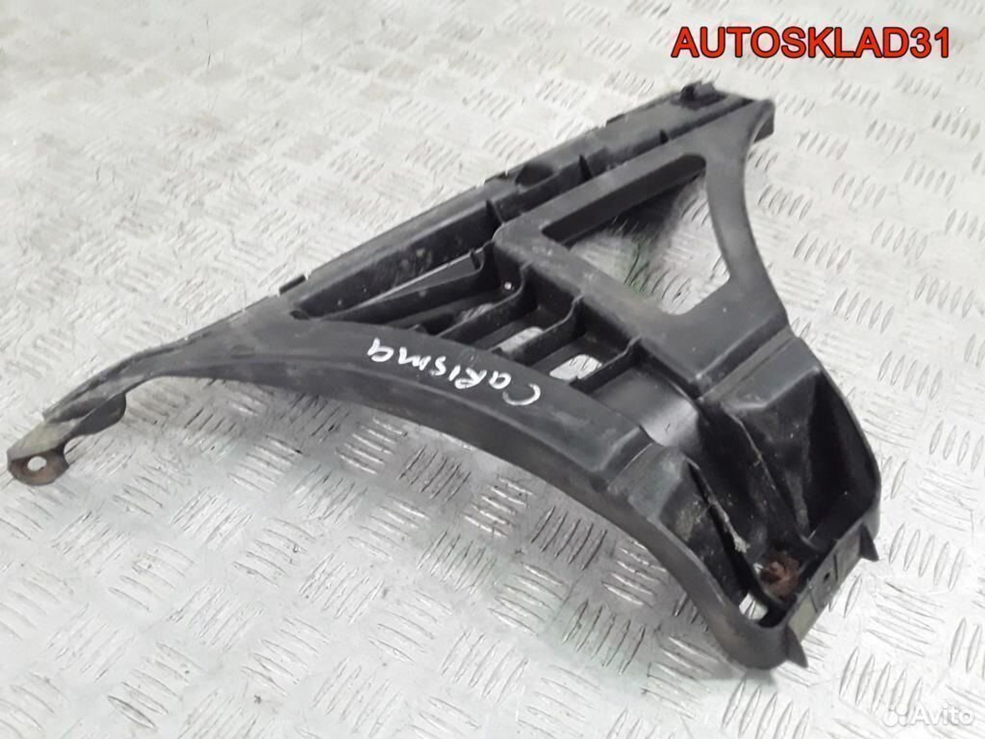 Кронштейн заднего бампера левый Mitsubishi Carisma, 1100 рублей, Дубовое