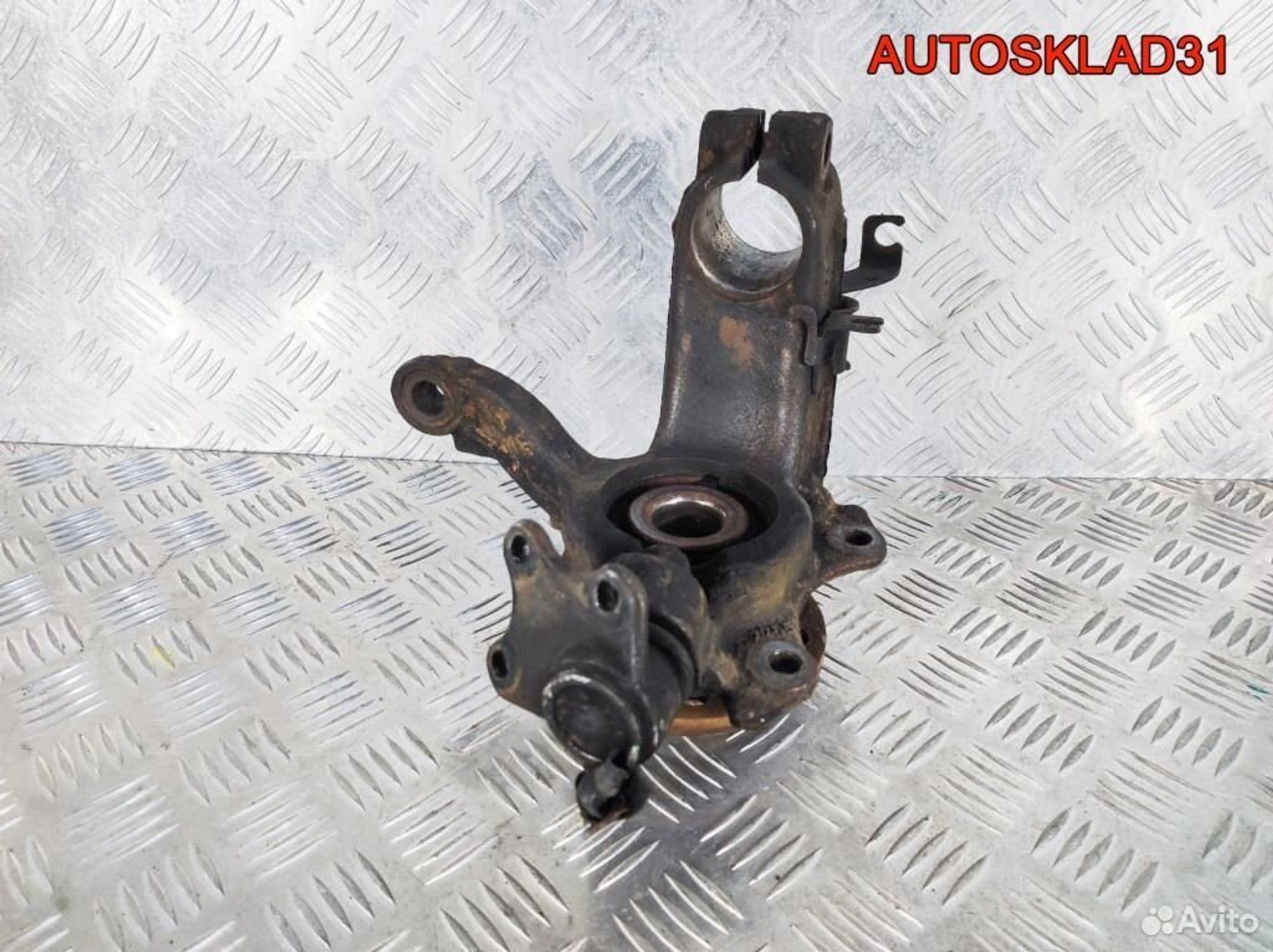 Кулак поворотный передний левый VW Polo HB, 4100 рублей, Дубовое