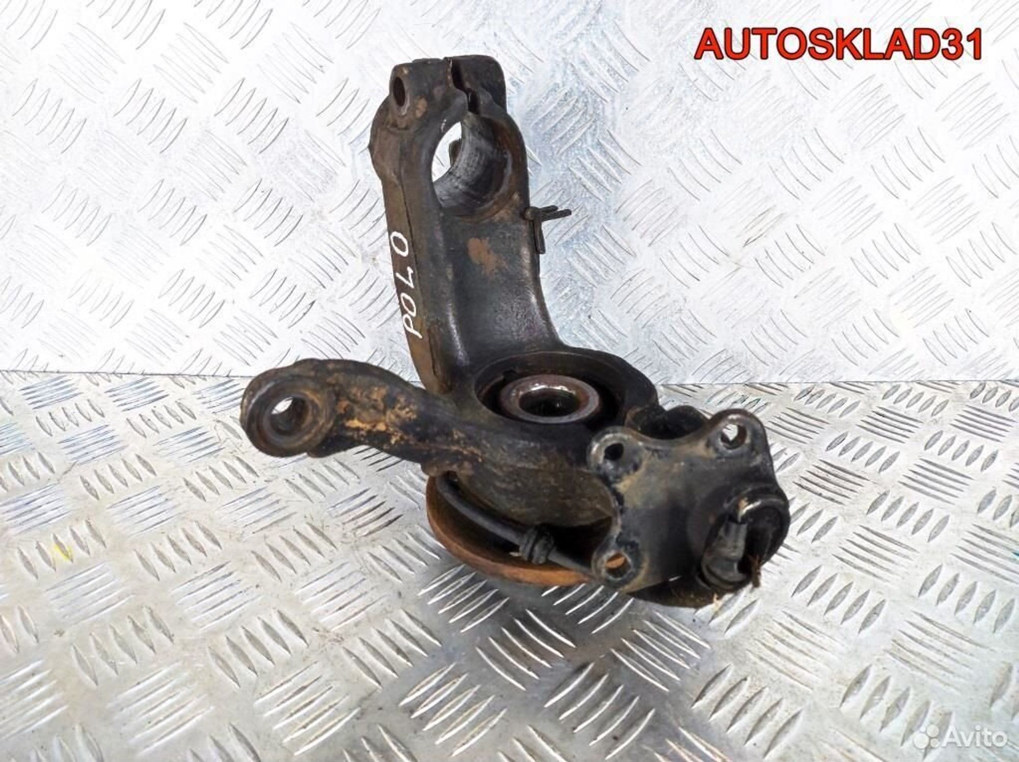 Кулак поворотный передний левый VW Polo HB, 4100 рублей, Дубовое