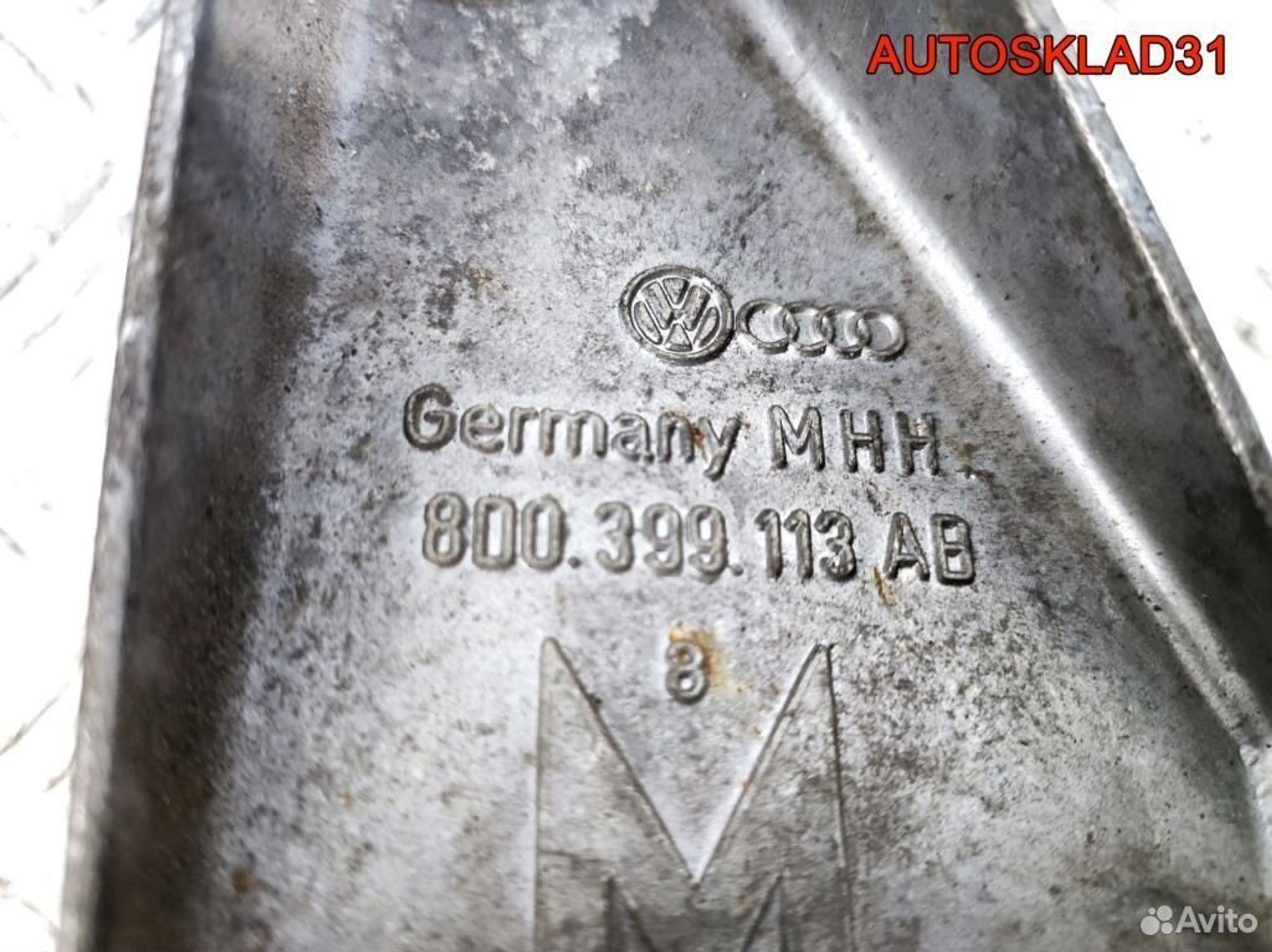Кронштейн кпп левый Audi A4 B5 8D0399113AB, 2100 рублей, Дубовое