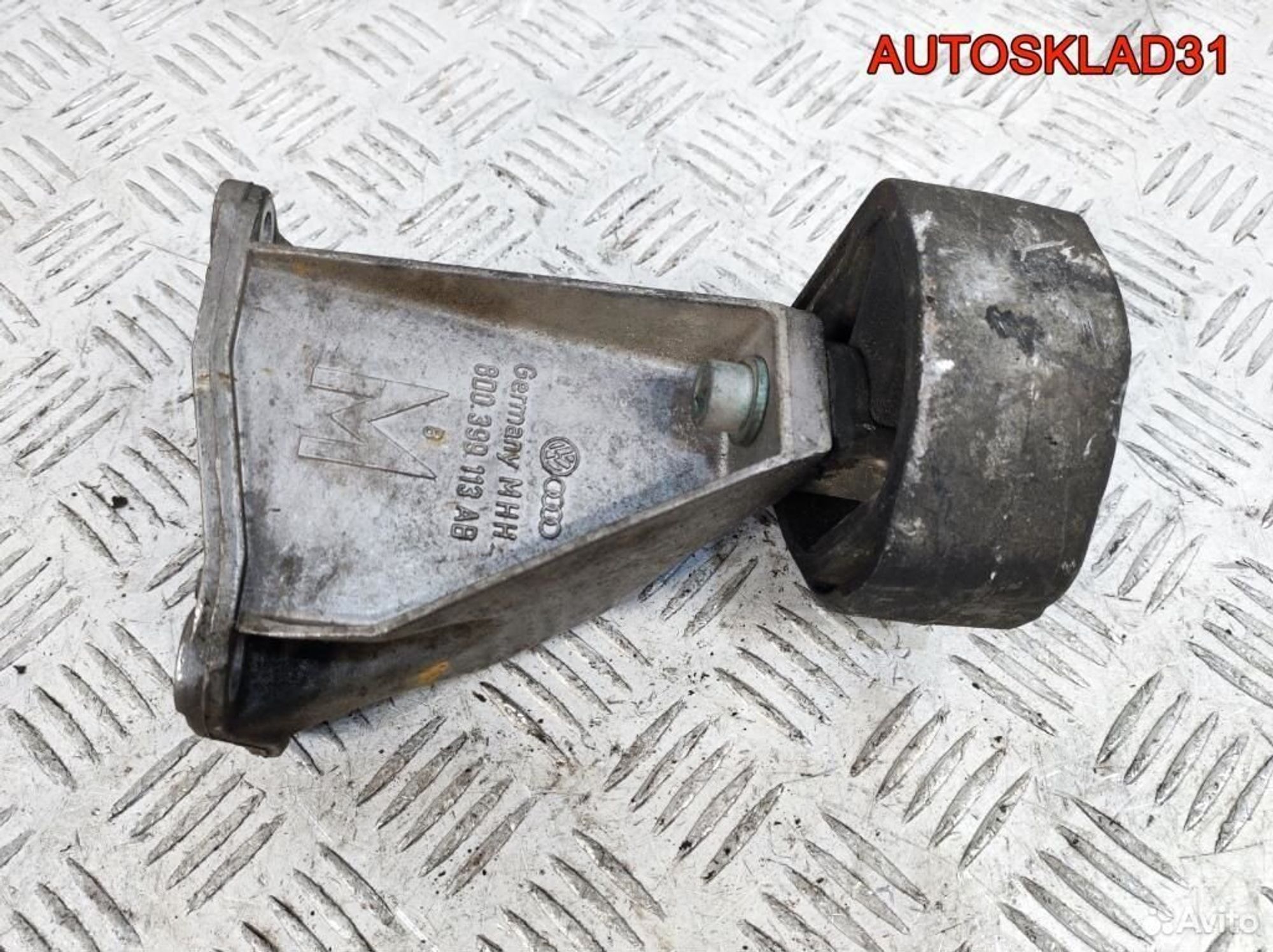 Кронштейн кпп левый Audi A4 B5 8D0399113AB, 2100 рублей, Дубовое
