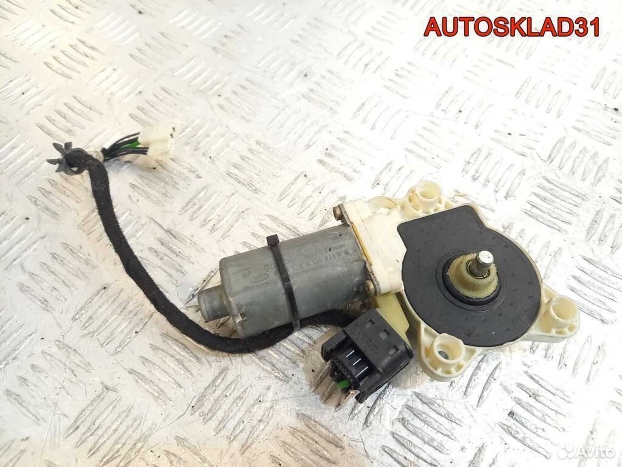 Моторчик стеклоподъемника передний Mercedes W211, 1100 рублей, Дубовое