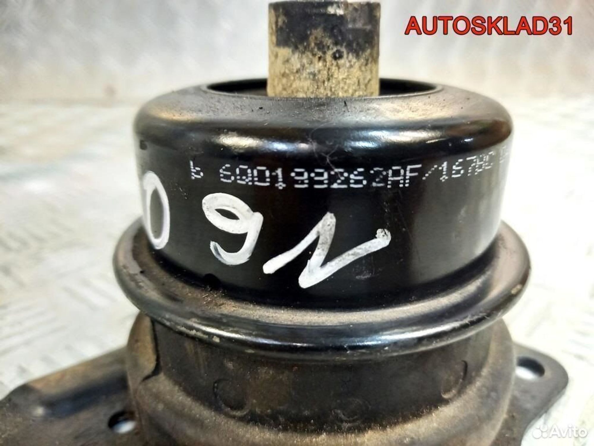 Опора двигателя правая Volkswagen Polo 6Q0199262AF, 2100 рублей, Дубовое