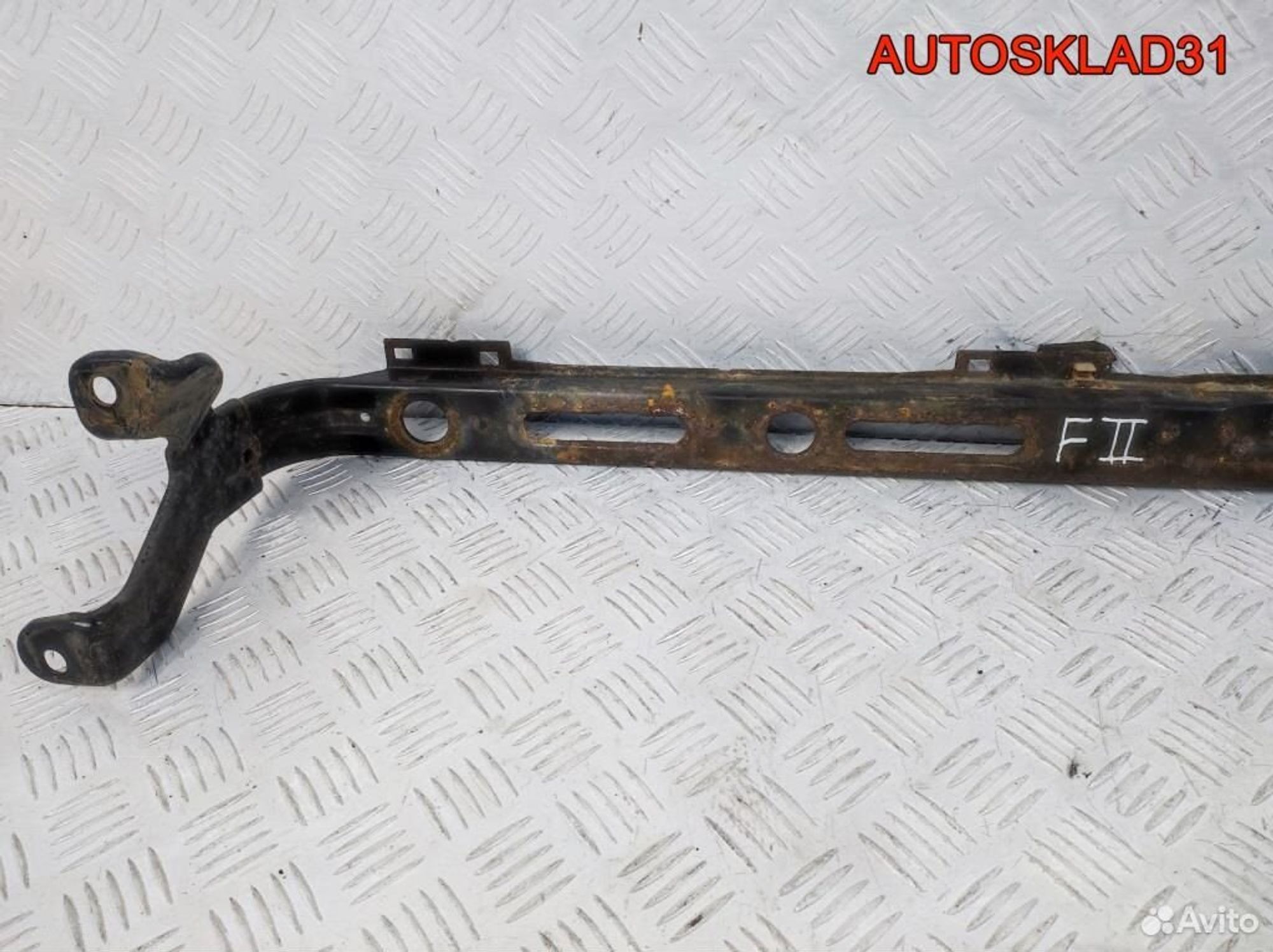 Балка подрадиаторная Ford Focus 2 3M5H8A297JH, 2100 рублей, Дубовое