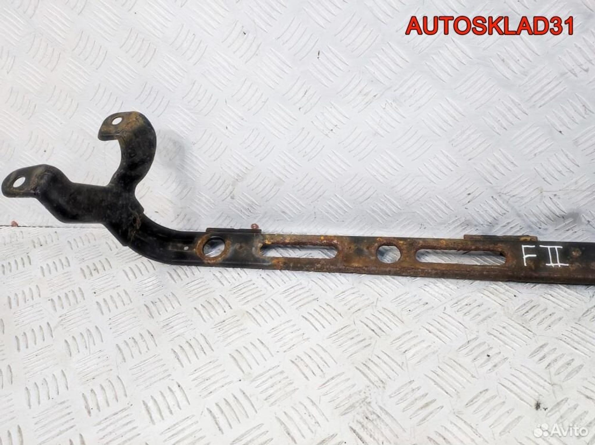 Балка подрадиаторная Ford Focus 2 3M5H8A297JH, 2100 рублей, Дубовое