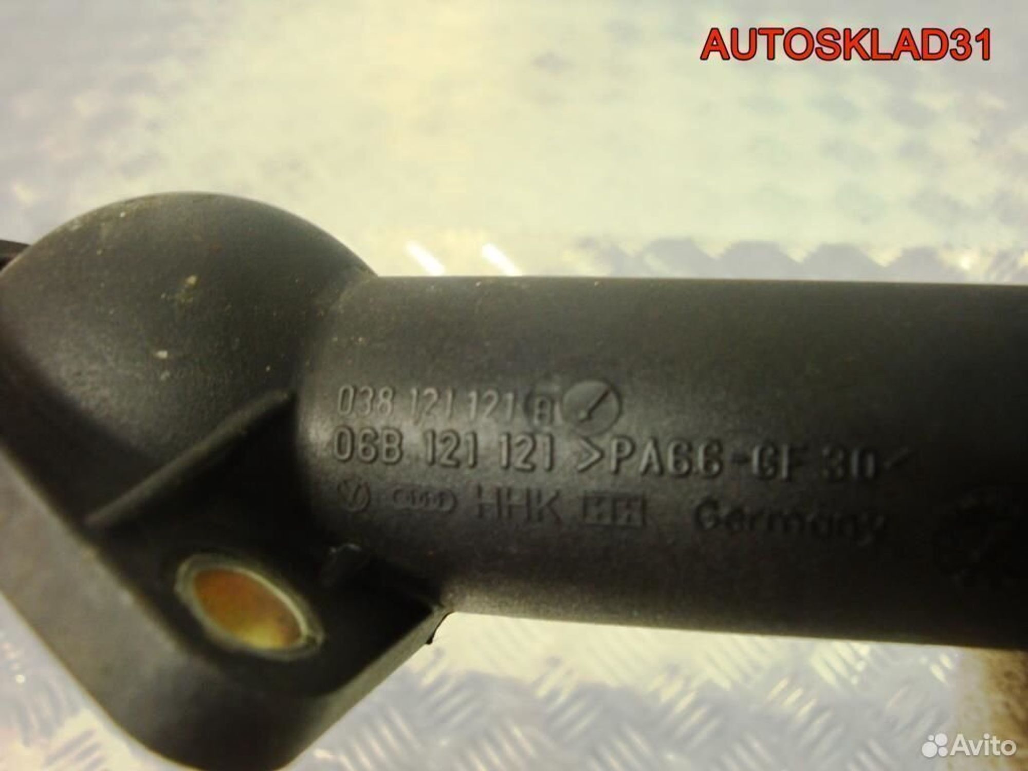 Фланец системы охлаждения VW Passat B5+ 038121121B, 600 рублей, Дубовое