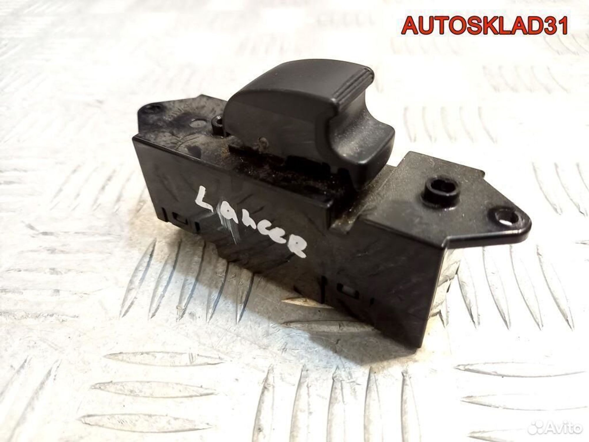 Кнопка стеклоподъемника Митсубиси Лансер MR587880, 600 рублей, Дубовое