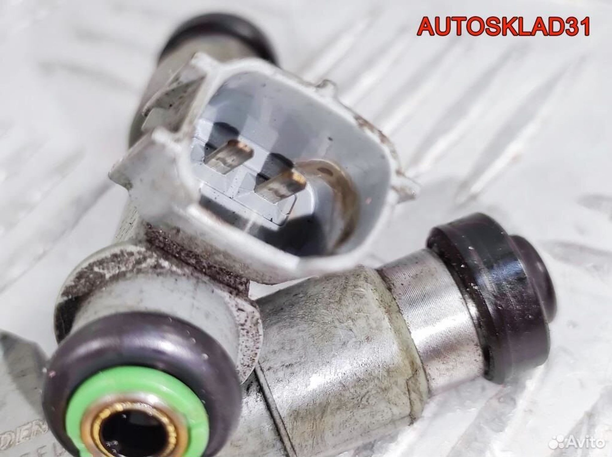 Форсунка топливная Peugeot 107 1KR-FE 2325000010, 1300 рублей, Дубовое