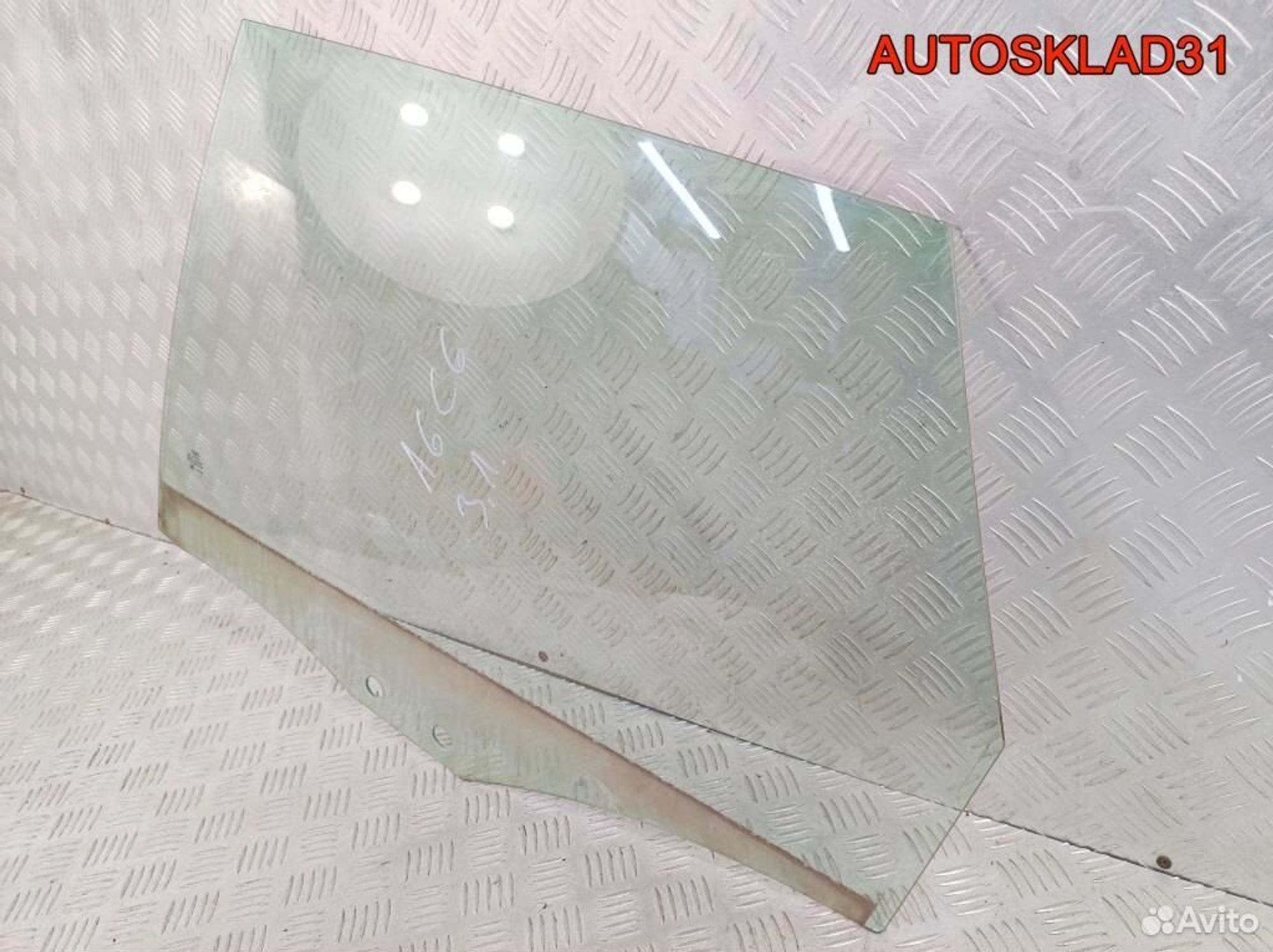 Стекло двери задней левой Audi A6 C6 Универсал, 1100 рублей, Дубовое