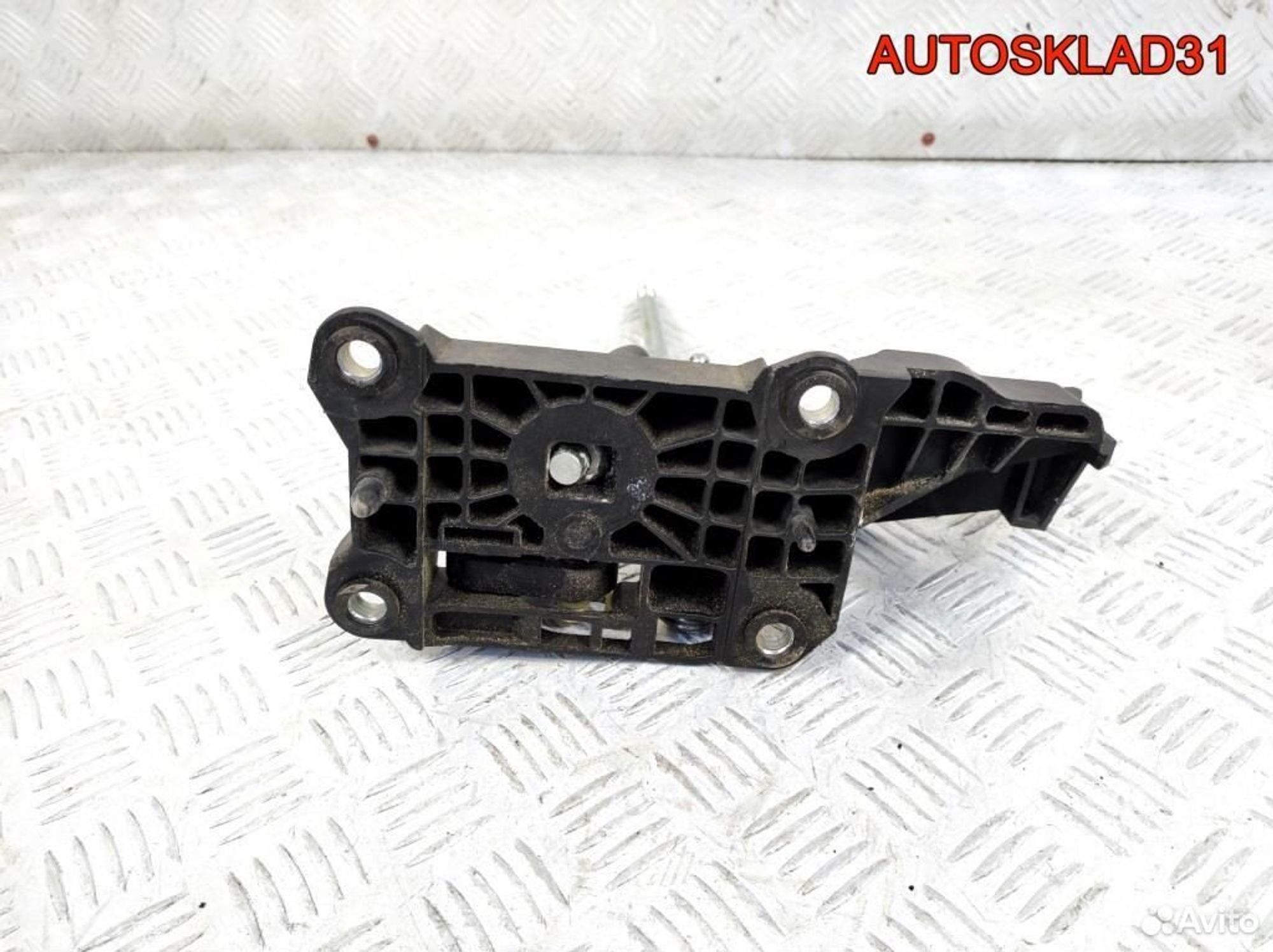 Кулиса МКПП Ford Focus 2 8M5R7C453AKA, 2100 рублей, Дубовое