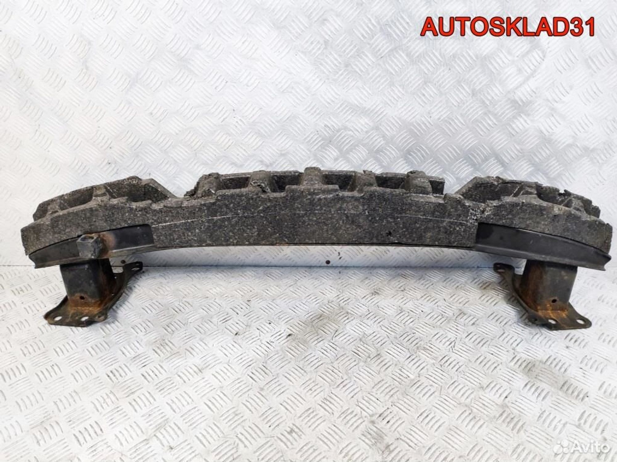 Усилитель переднего бампера VW Golf 5 1K5807109, 2100 рублей, Дубовое