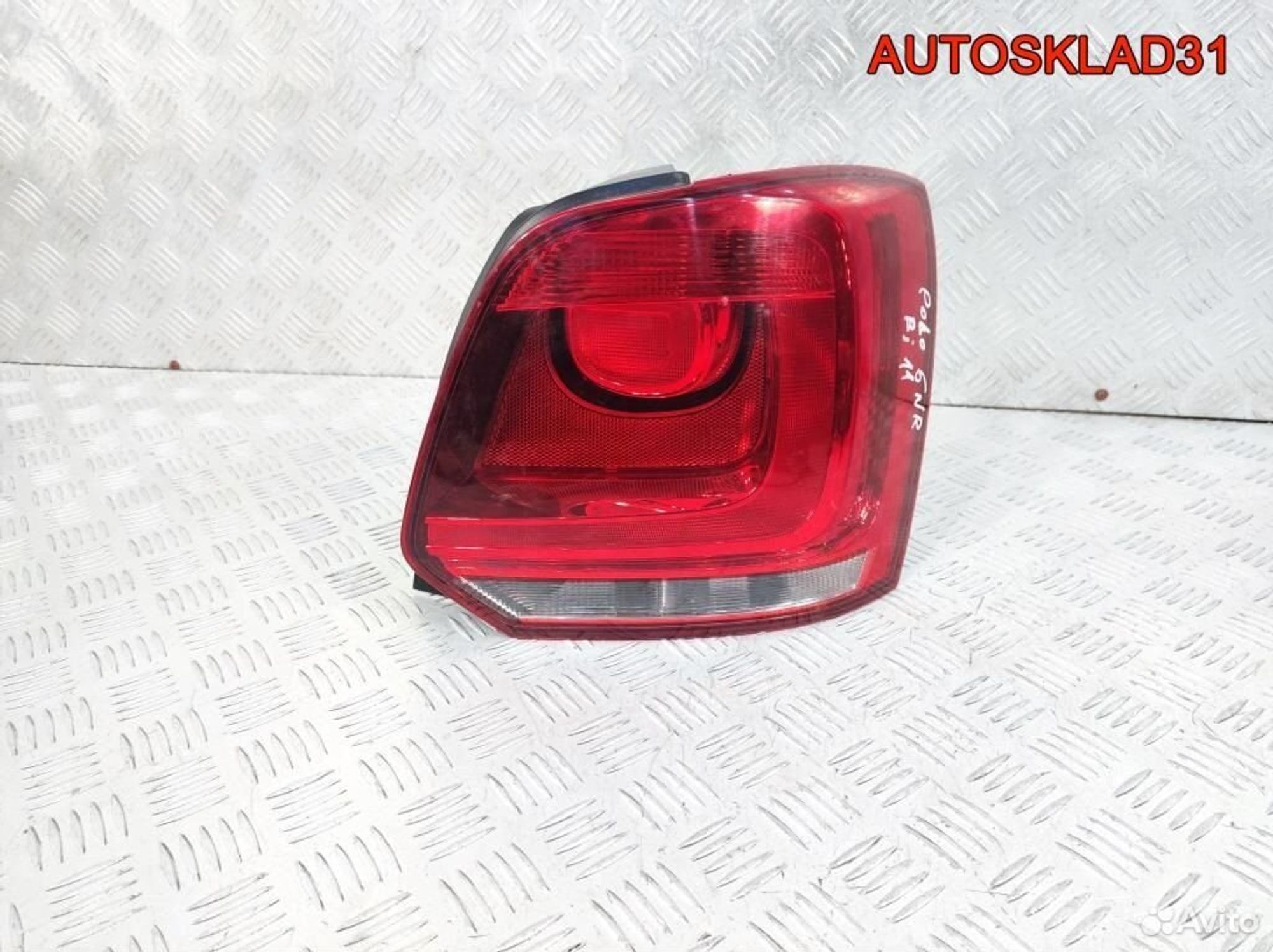Фонарь задний правый VW Polo HB 6R0945096N Хетчбэк, 3600 рублей, Дубовое