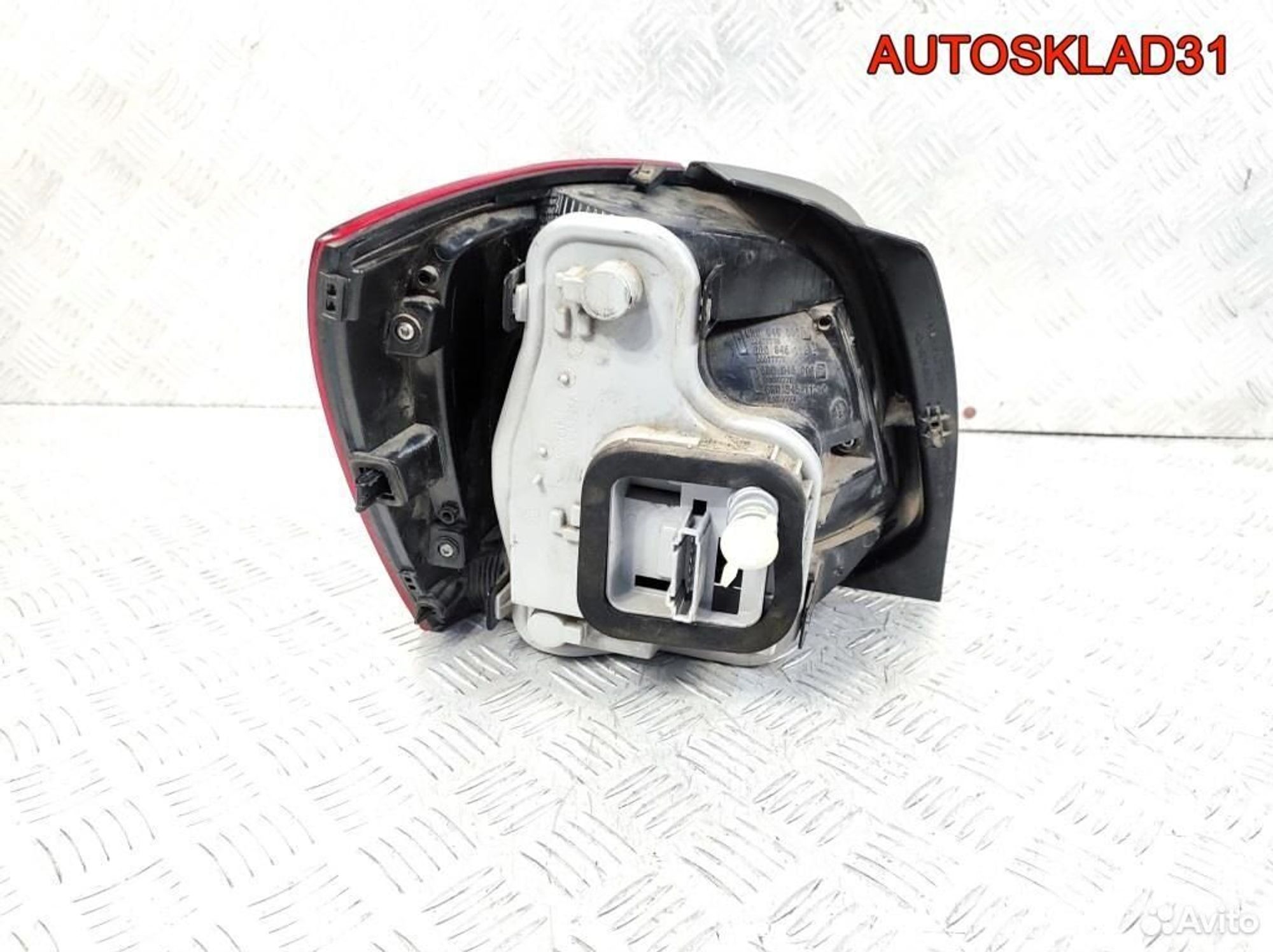 Фонарь задний правый VW Polo HB 6R0945096N Хетчбэк, 3600 рублей, Дубовое