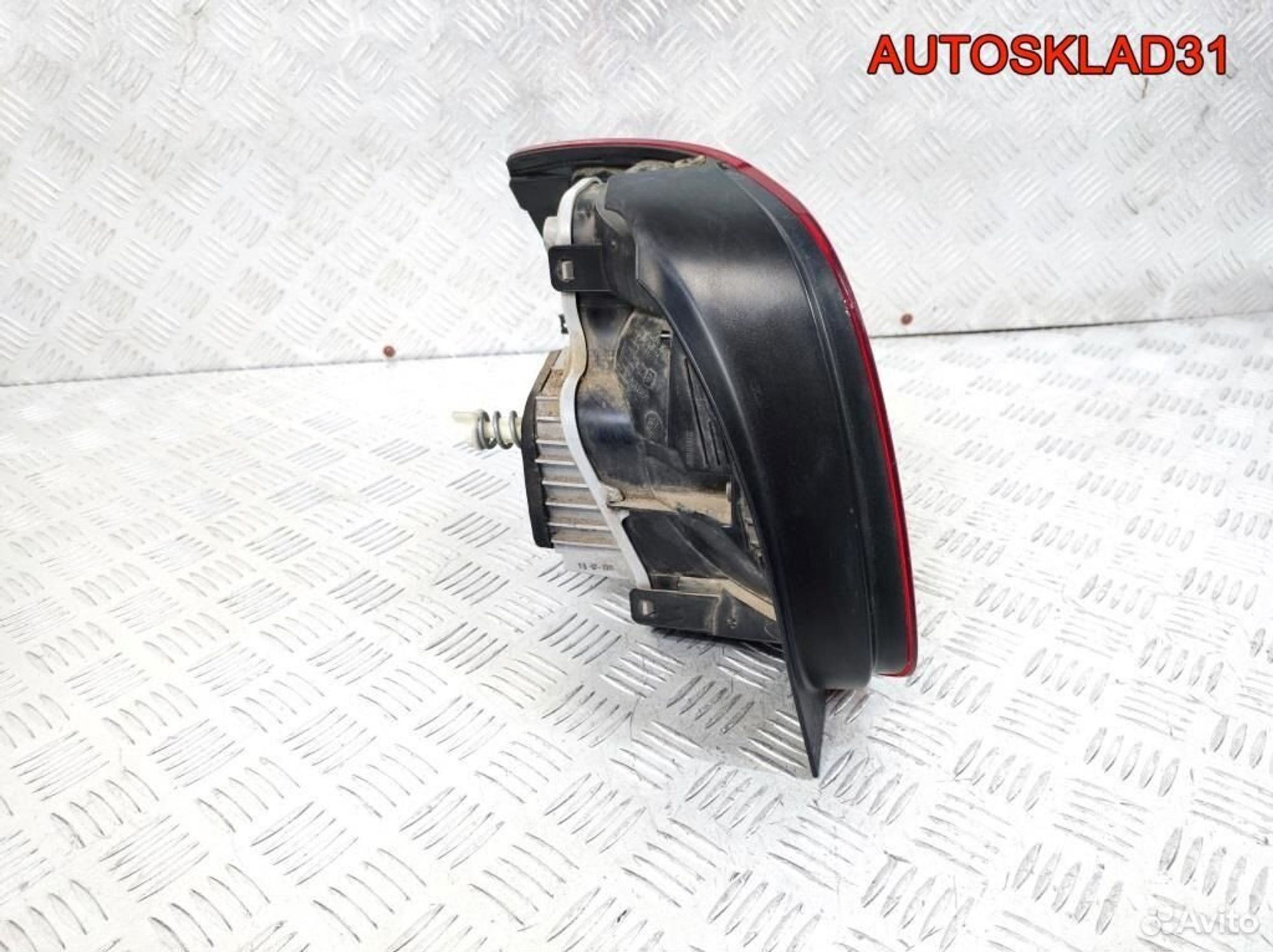 Фонарь задний правый VW Polo HB 6R0945096N Хетчбэк, 3600 рублей, Дубовое