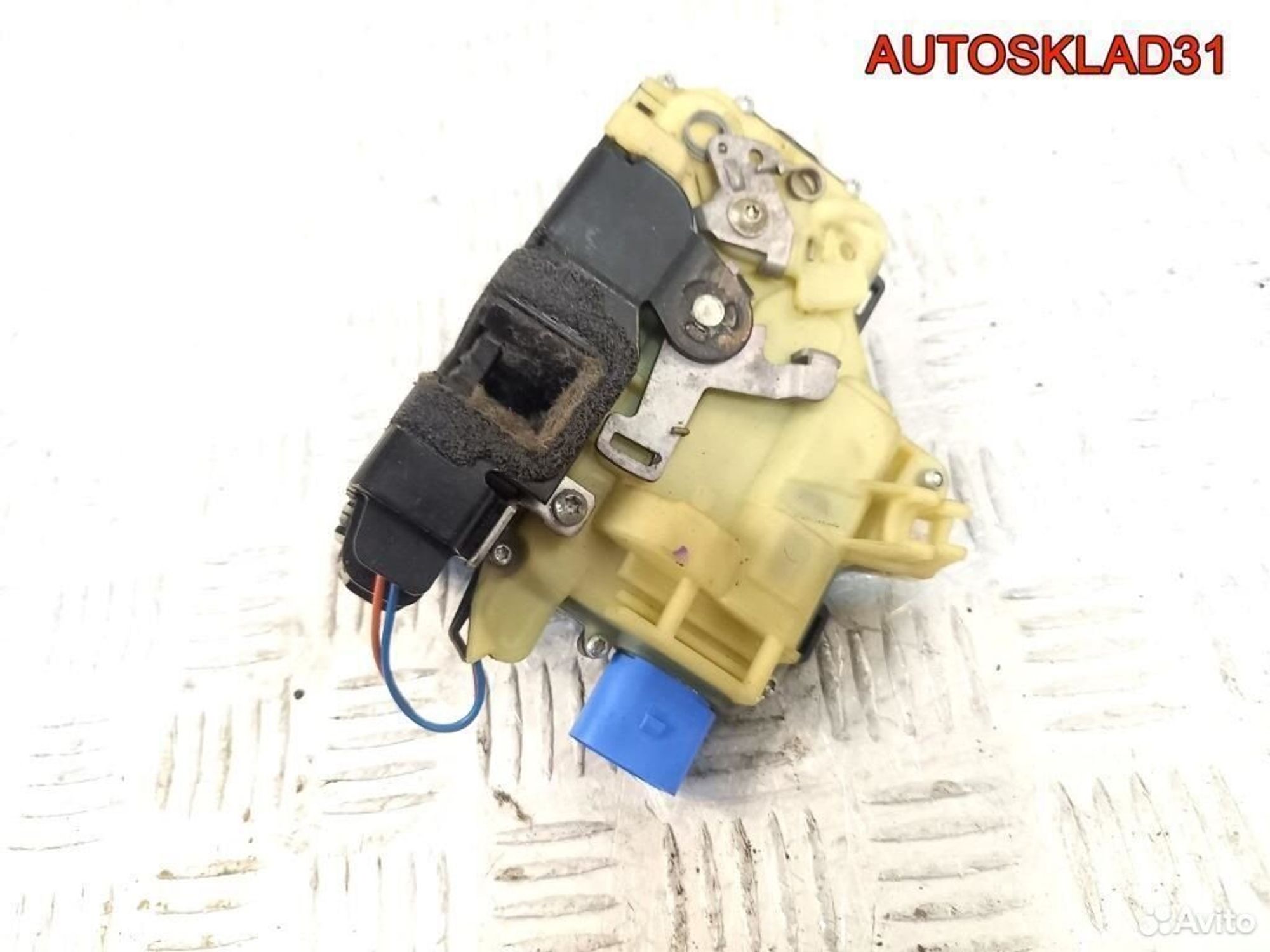 Замок двери передней левой VW Polo 9N 3B1837015AM, 4100 рублей, Дубовое