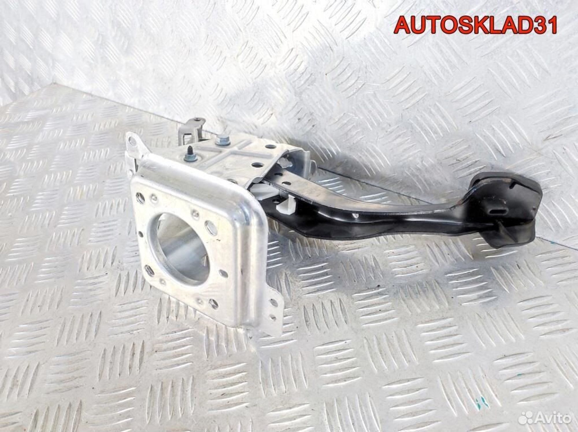 Педаль тормоза МКПП VW Passat B6 1K1721057AD, 1100 рублей, Дубовое