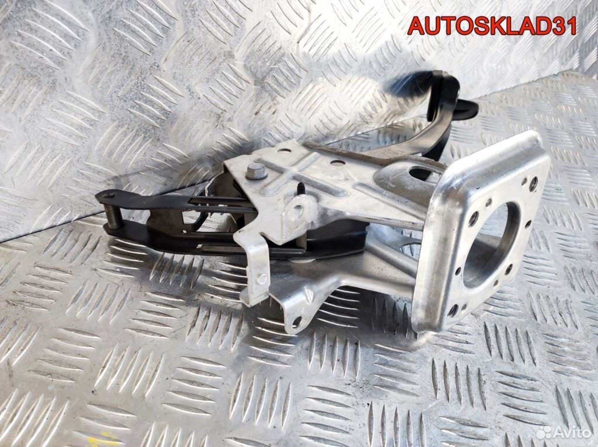 Педаль тормоза МКПП VW Passat B6 1K1721057AD, 1100 рублей, Дубовое