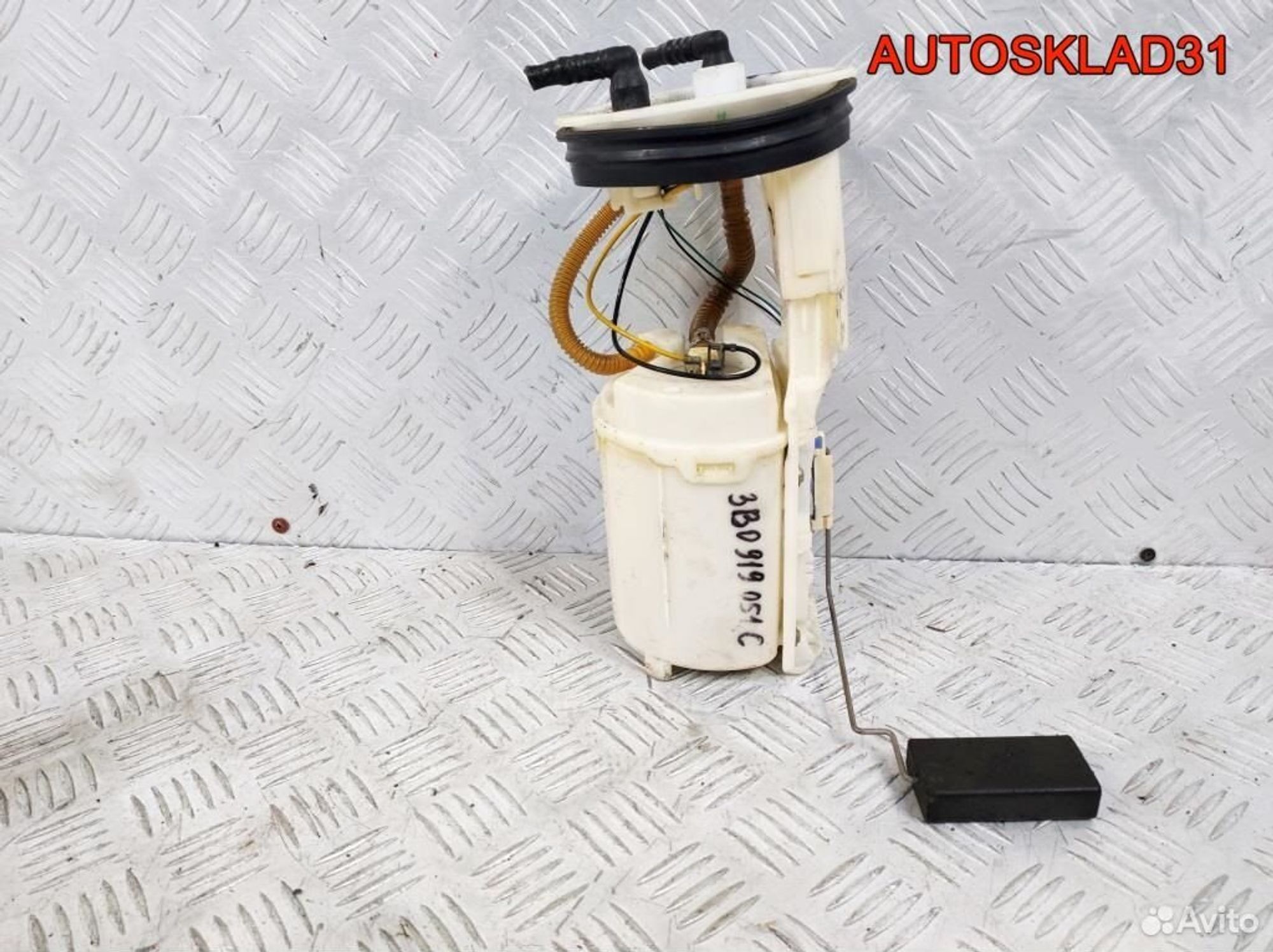 Насос топливный VW Passat B5 3B0919051C Бензин, 3300 рублей, Дубовое