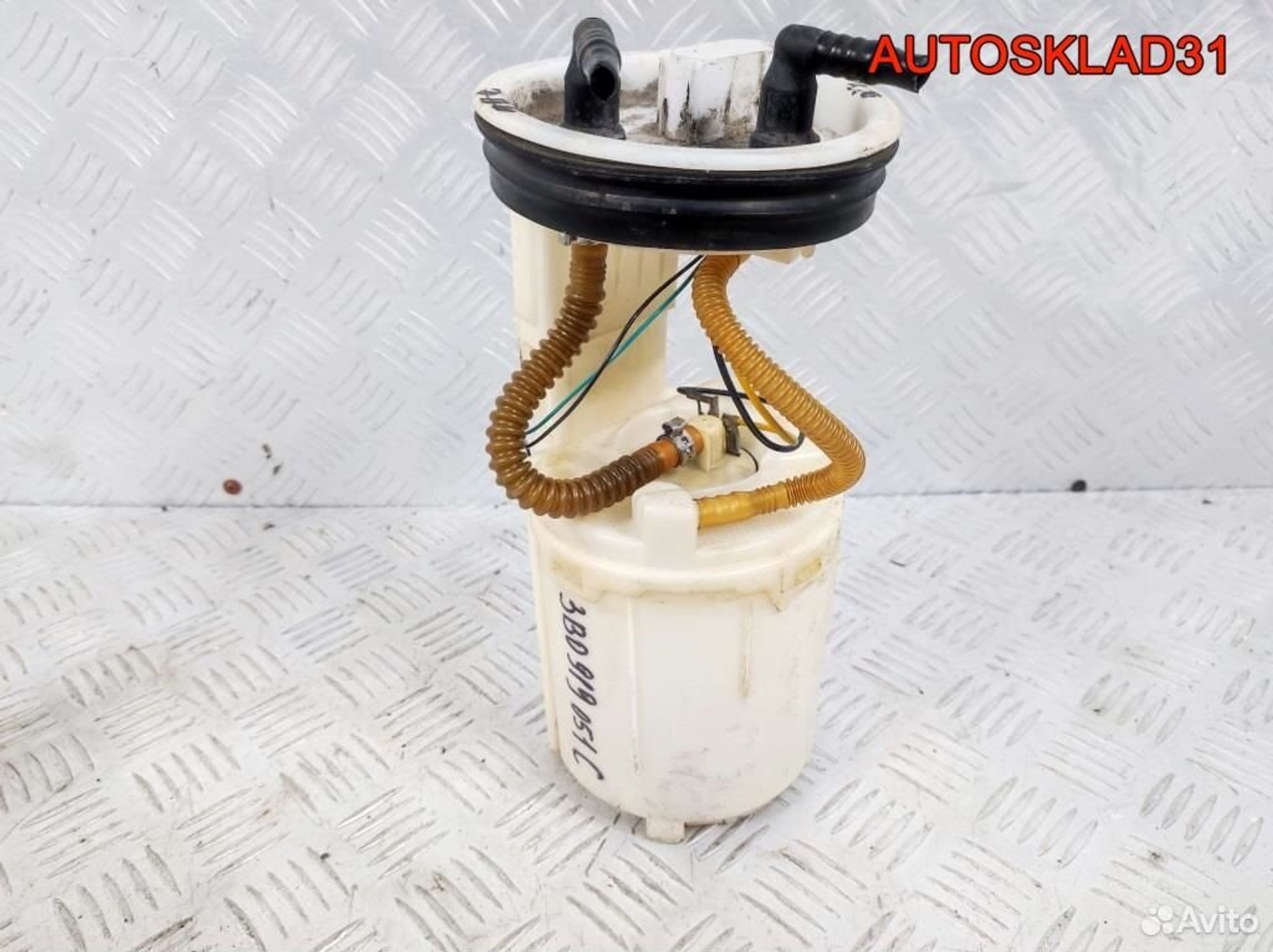 Насос топливный VW Passat B5 3B0919051C Бензин, 3300 рублей, Дубовое