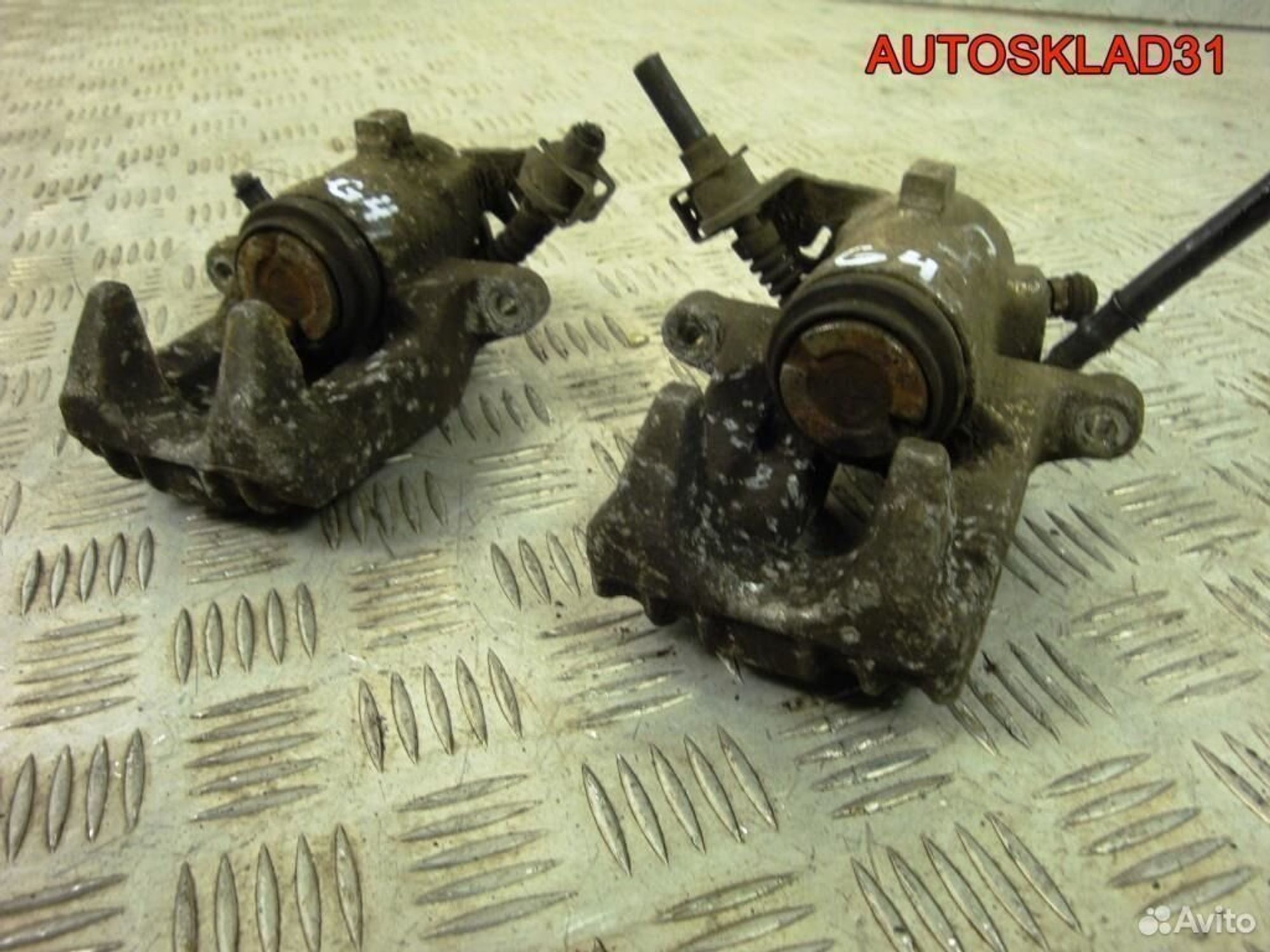 Суппорт тормозной задний VW Golf 4 6R0615423, 4100 рублей, Дубовое