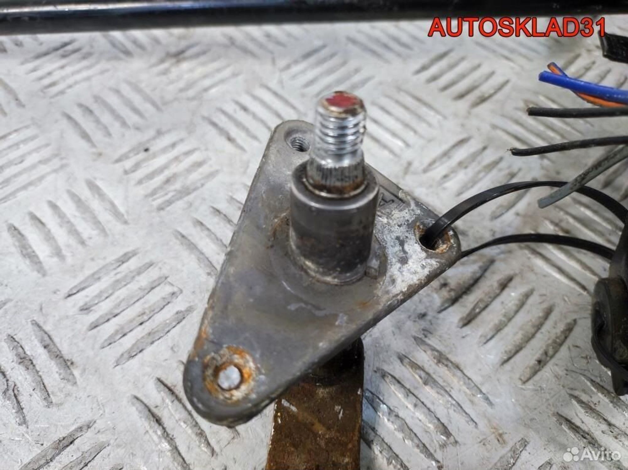 Трапеция стеклоочистителей Hyundai H1 982004A000, 7200 рублей, Дубовое