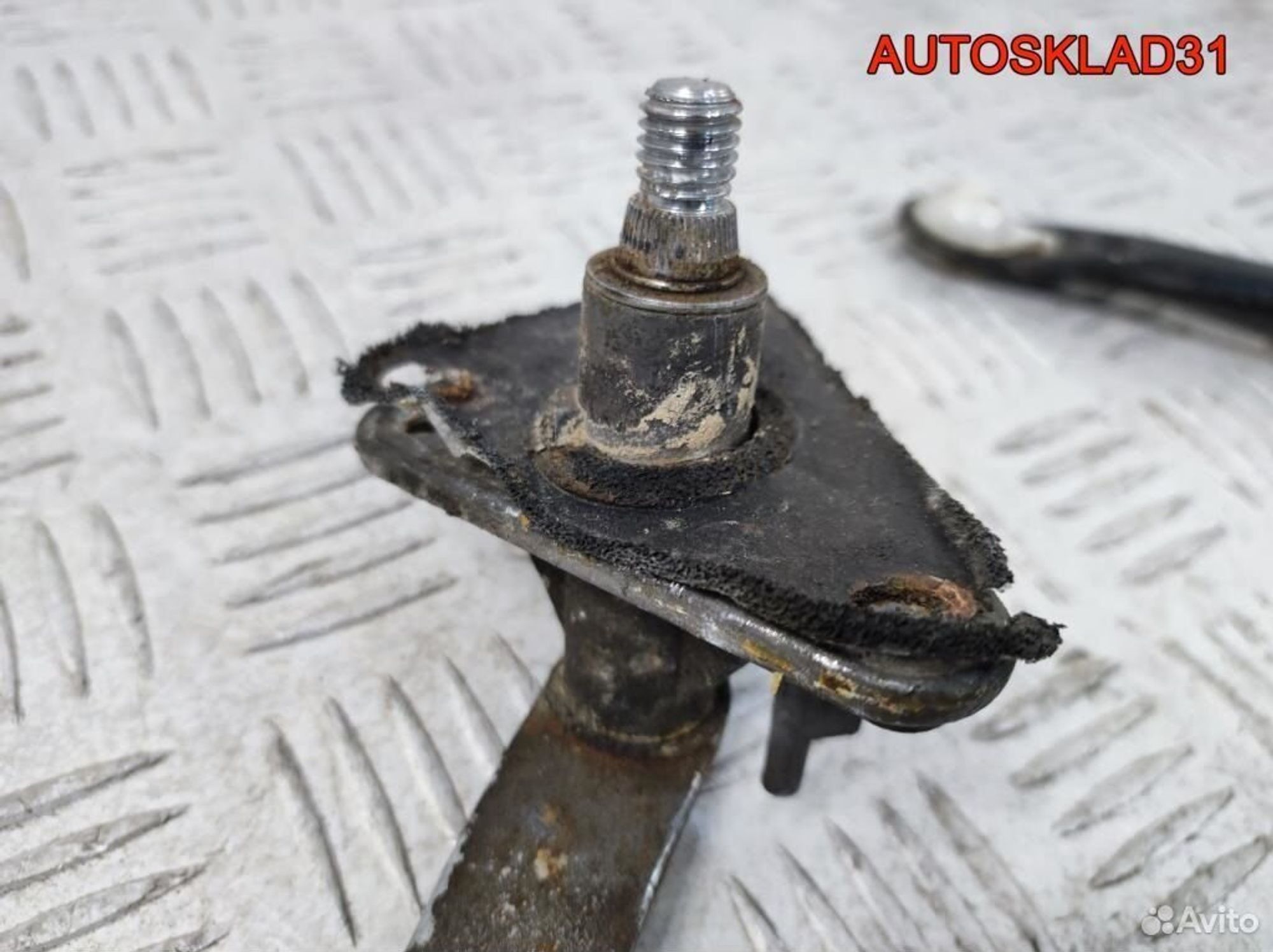 Трапеция стеклоочистителей Hyundai H1 982004A000, 7200 рублей, Дубовое