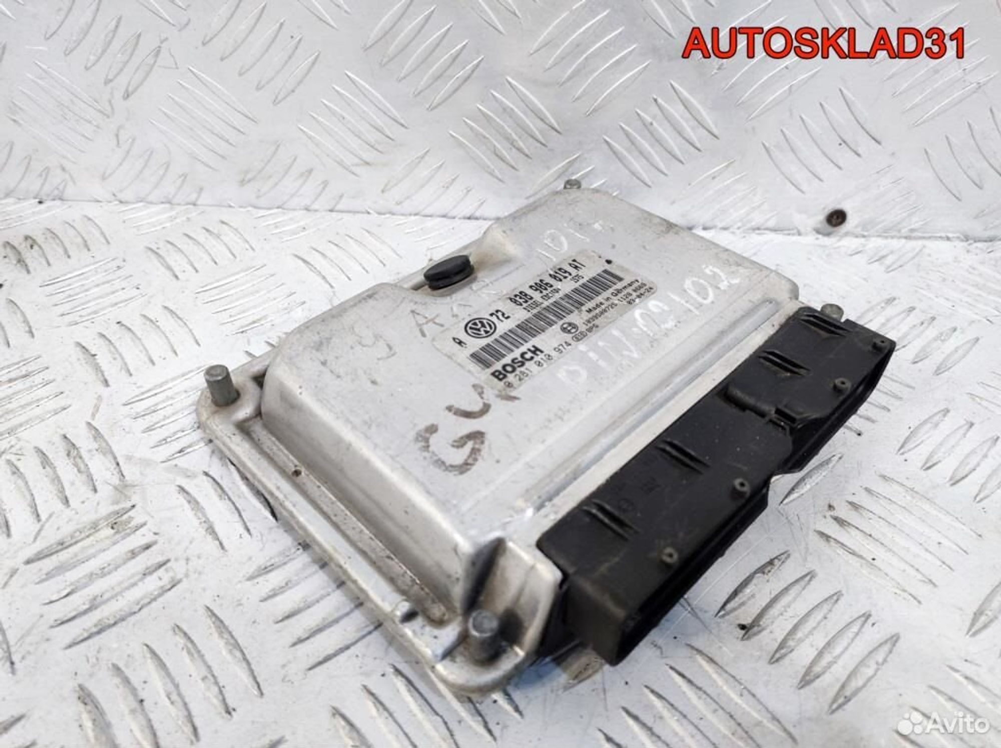 Блок Эбу Volkswagen Golf 4 AXR 038906019AT Дизель, 1200 рублей, Дубовое