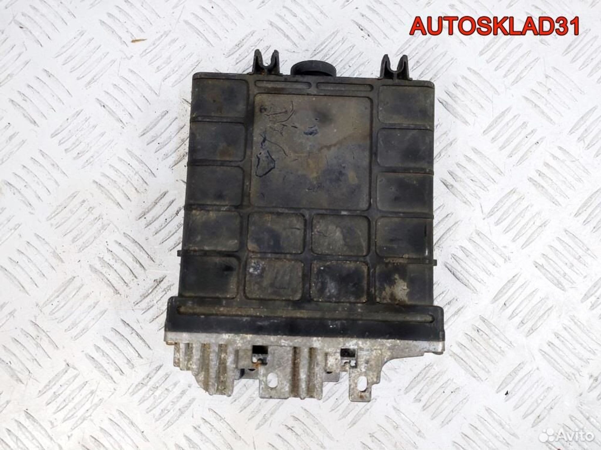 Блок эбу Vоlkswagеn Golf 3 037906024AG Бензин, 2000 рублей, Дубовое