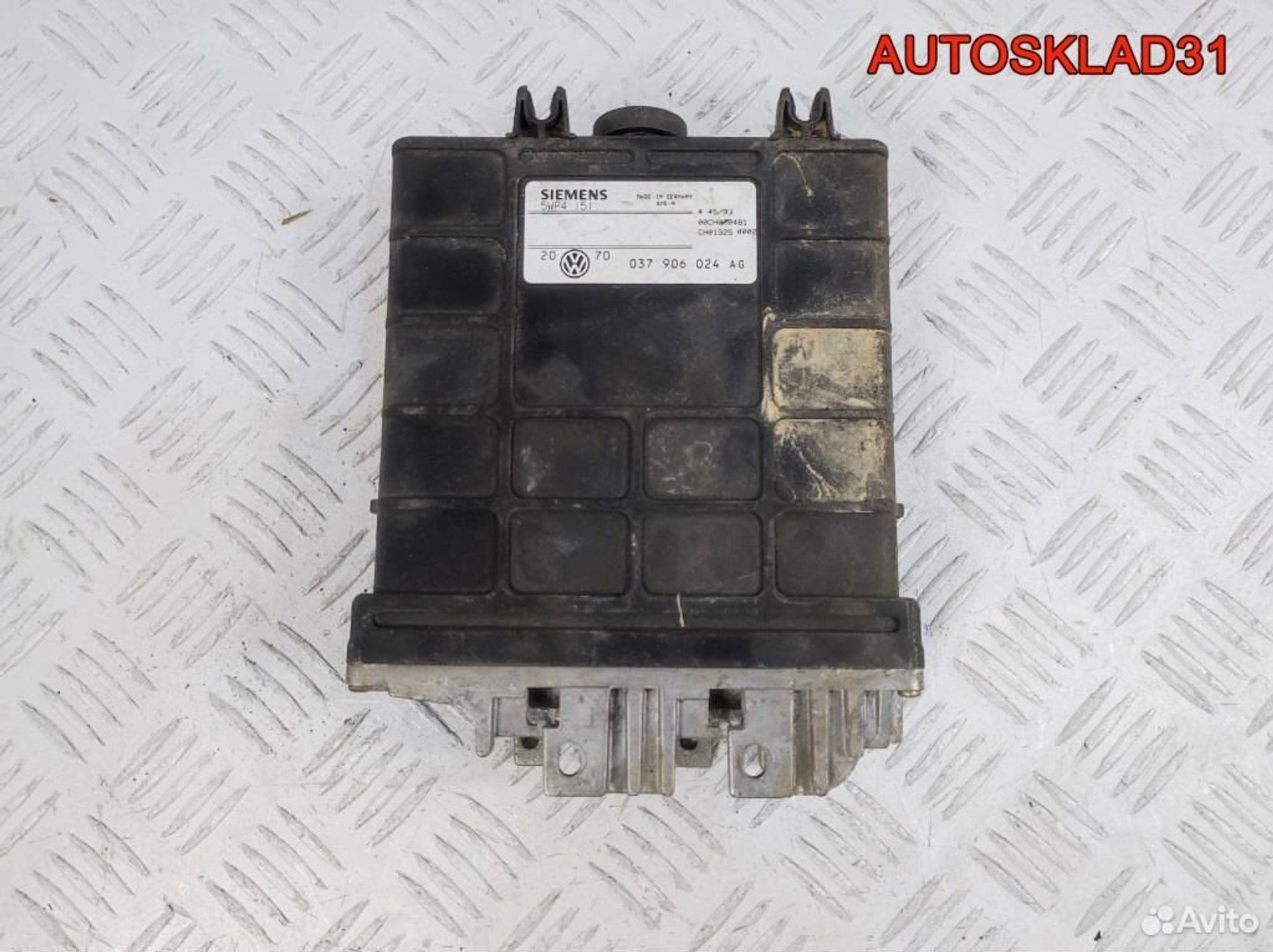 Блок эбу Vоlkswagеn Golf 3 037906024AG Бензин, 2000 рублей, Дубовое