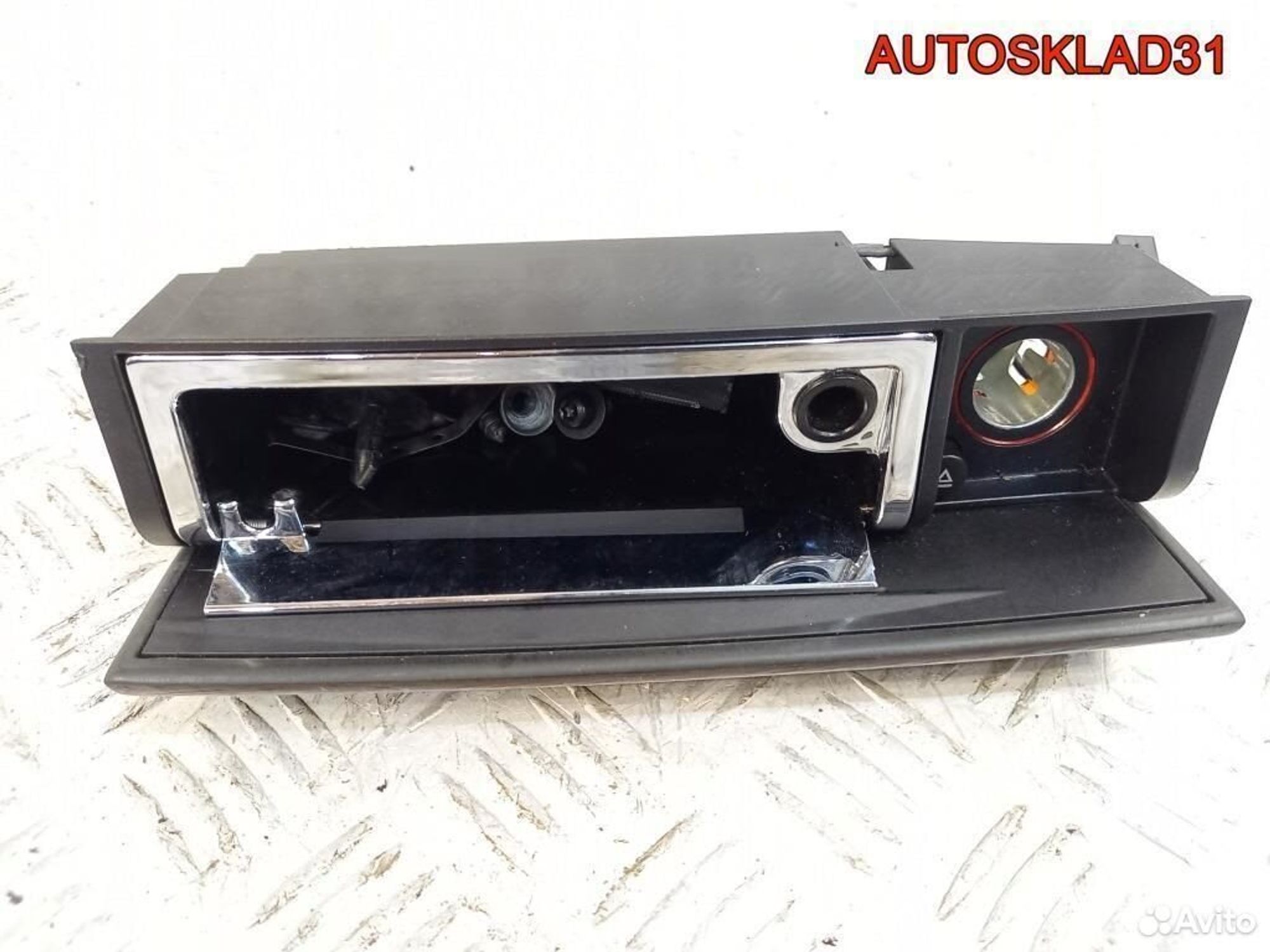 Пепельница передняя Audi A8 4E 4E0857951C, 1800 рублей, Дубовое