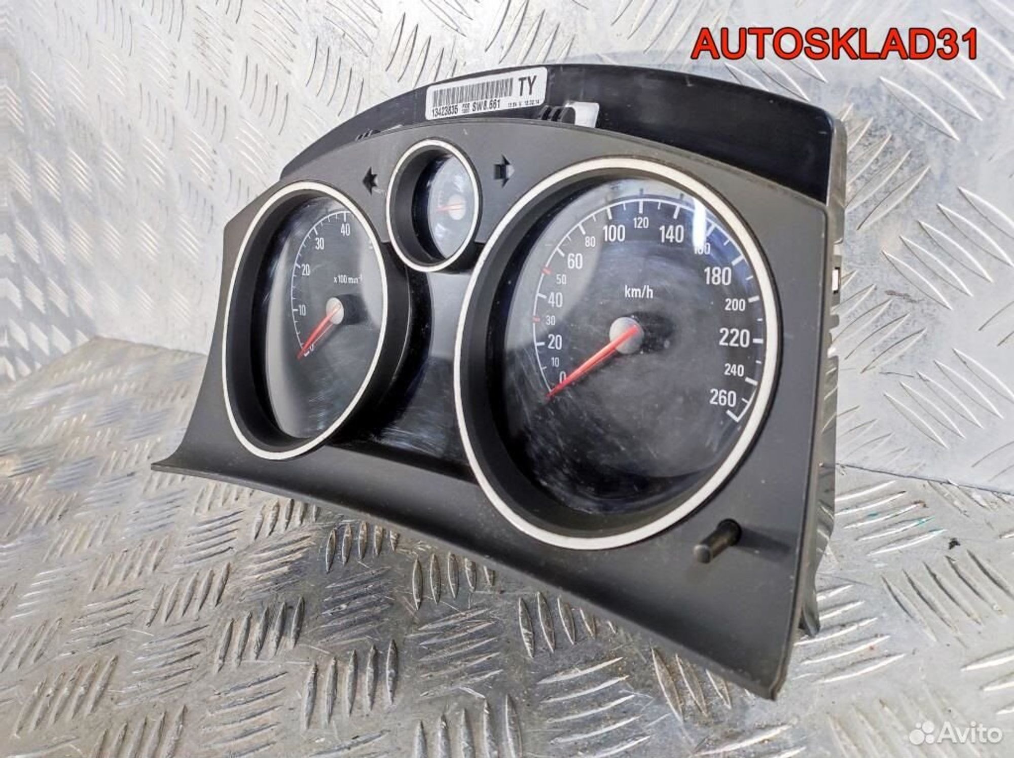 Панель приборов Ореl Zаfirа В 13423835 Бензин, 4600 рублей, Дубовое