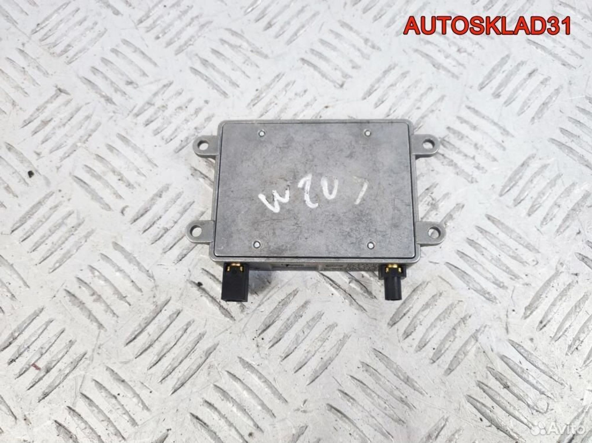 Усилитель антенны Mercedes Benz W203 A2118200885, 1100 рублей, Дубовое