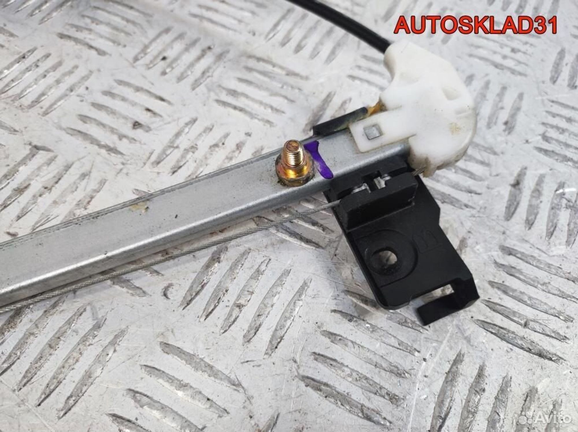 Стеклоподъемник механ. задний левый Mazda 3 BK, 1100 рублей, Дубовое