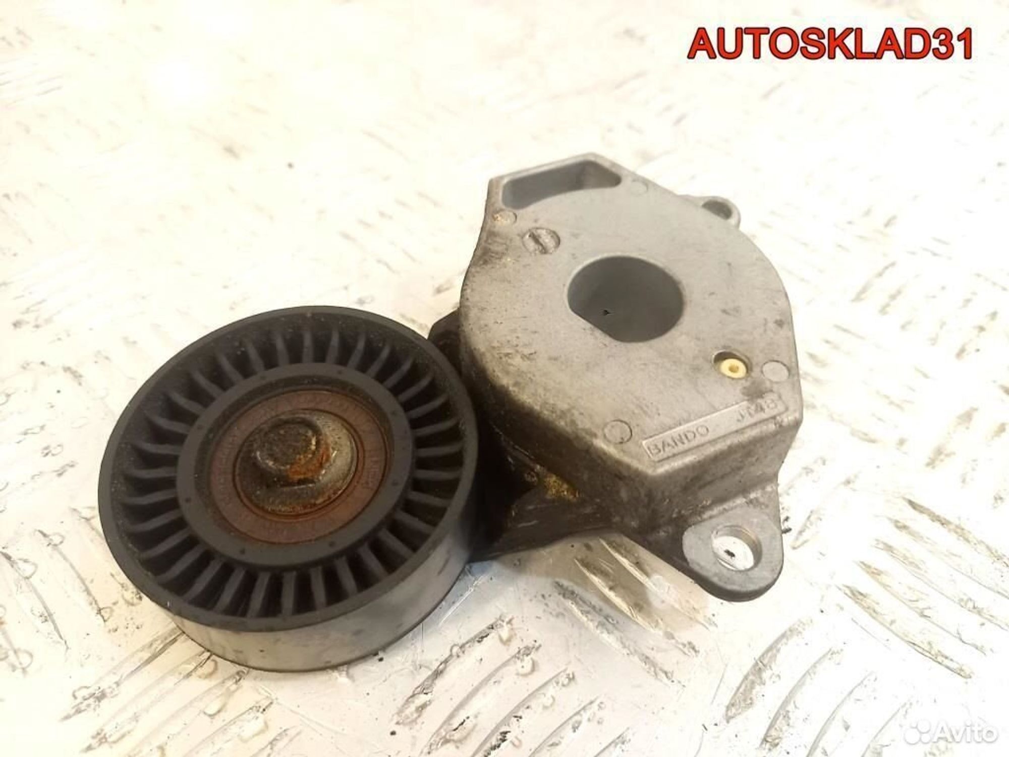 Ролик-натяжитель ремня Toyota Yaris 1NR 1662047010, 500 рублей, Дубовое