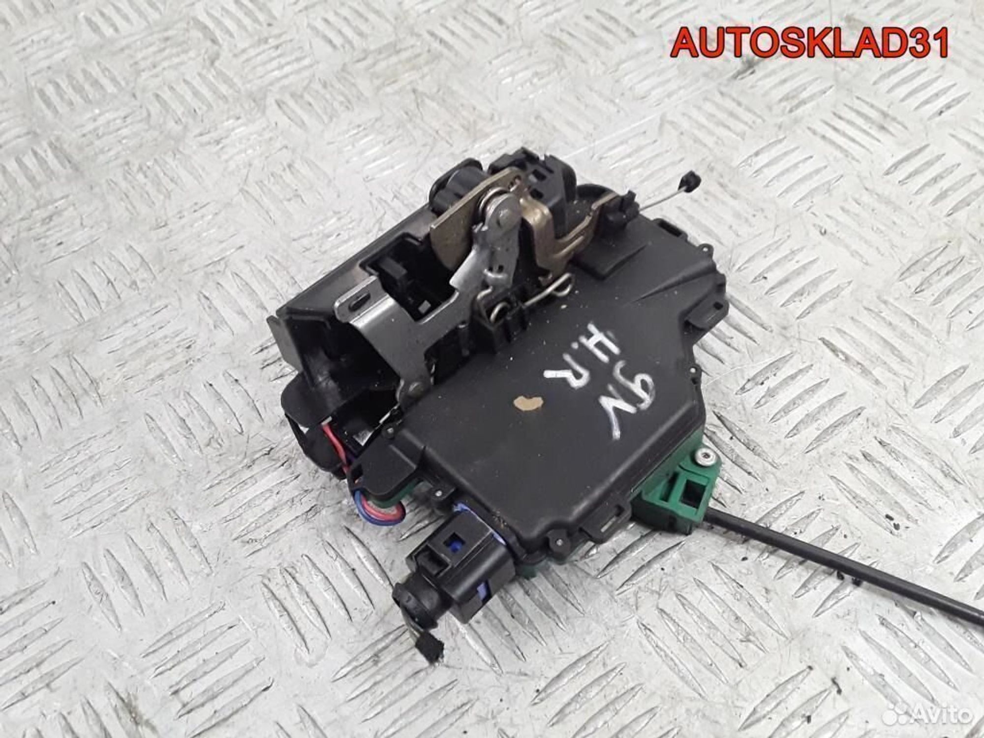 Замок двери задней правой VW Polo 9N 3B4839016AG, 2800 рублей, Дубовое