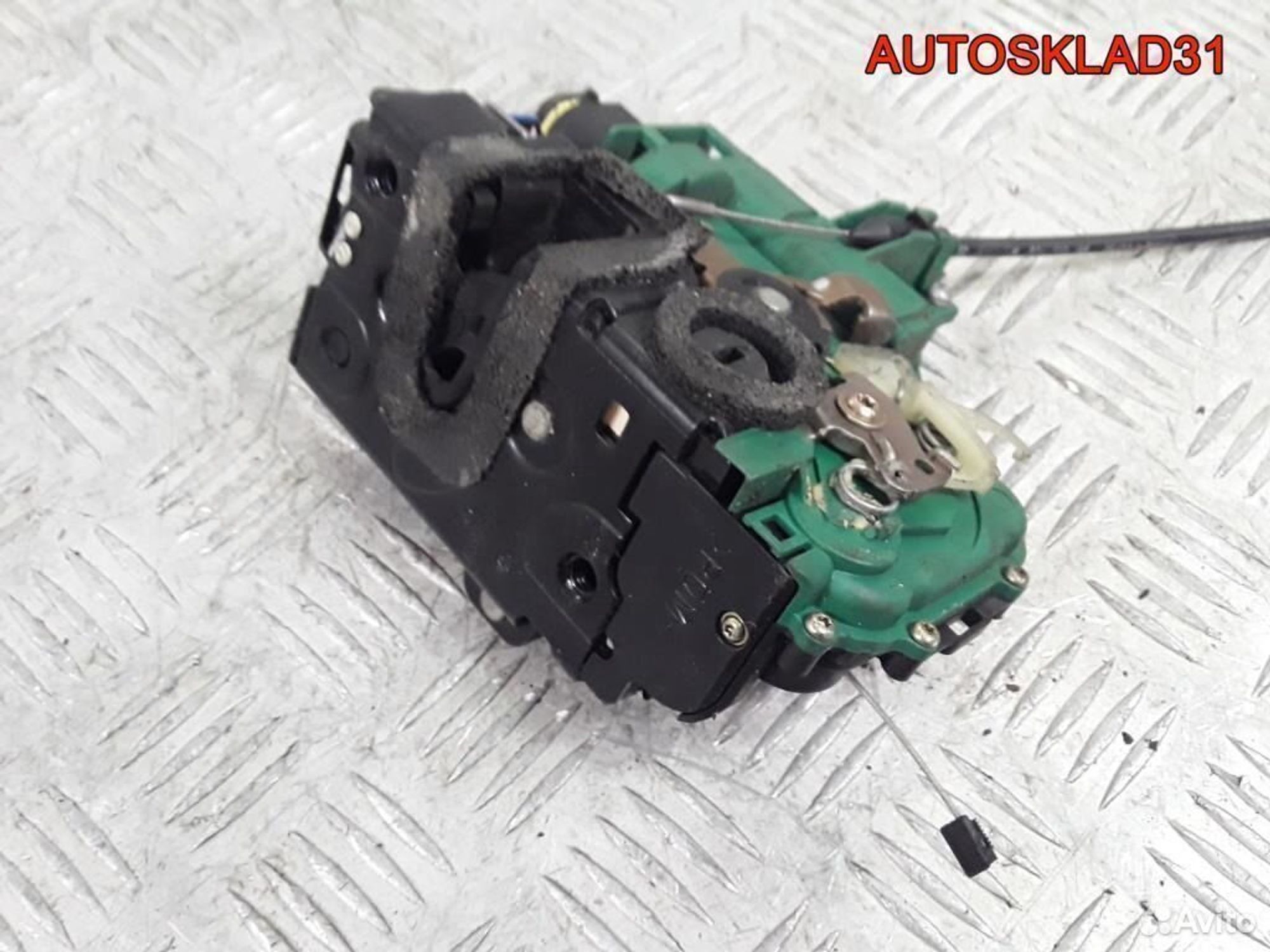 Замок двери задней правой VW Polo 9N 3B4839016AG, 2800 рублей, Дубовое