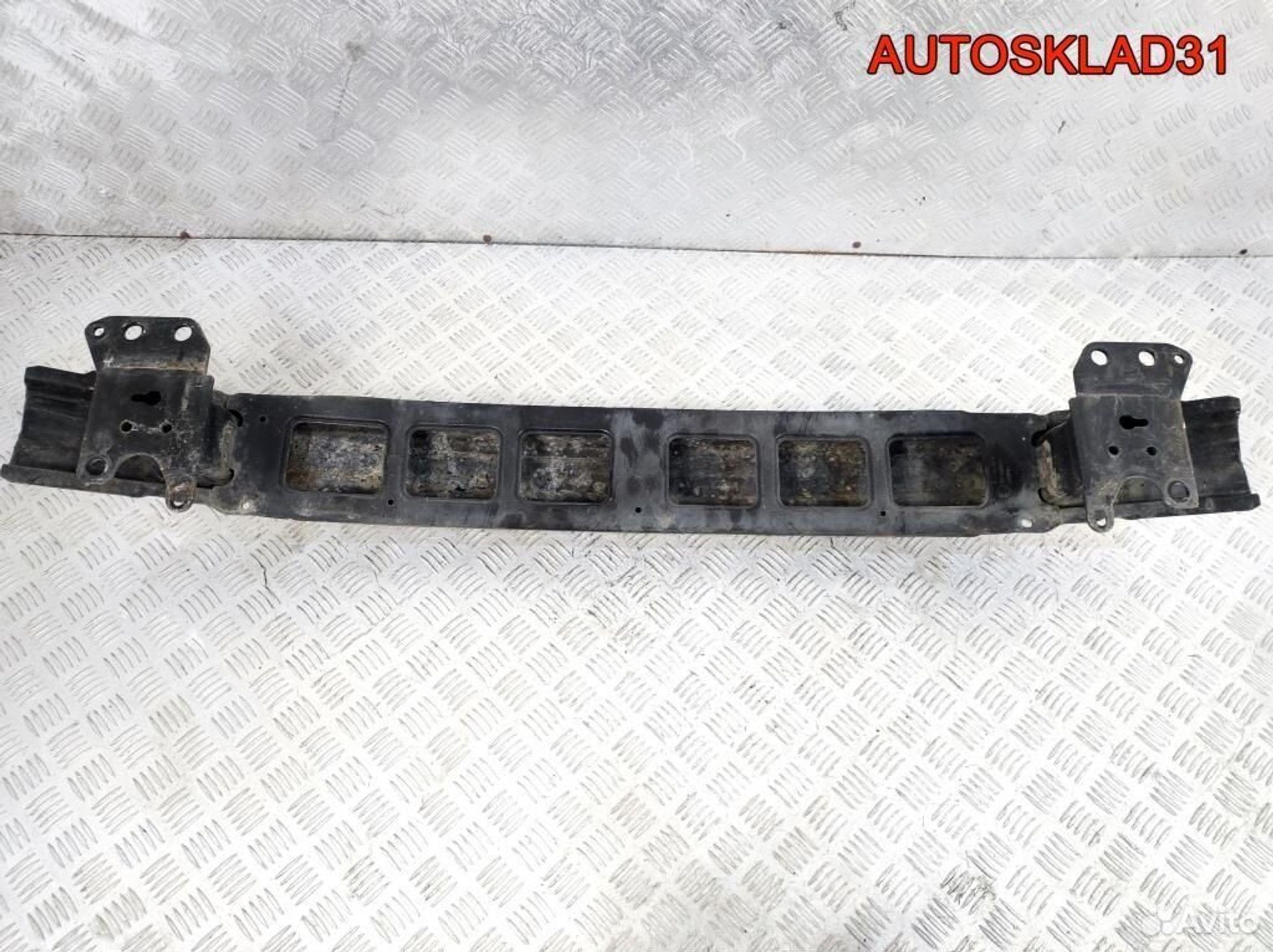 Усилитель переднего бампера Skoda Fabia 6Y0807109A, 2600 рублей, Дубовое