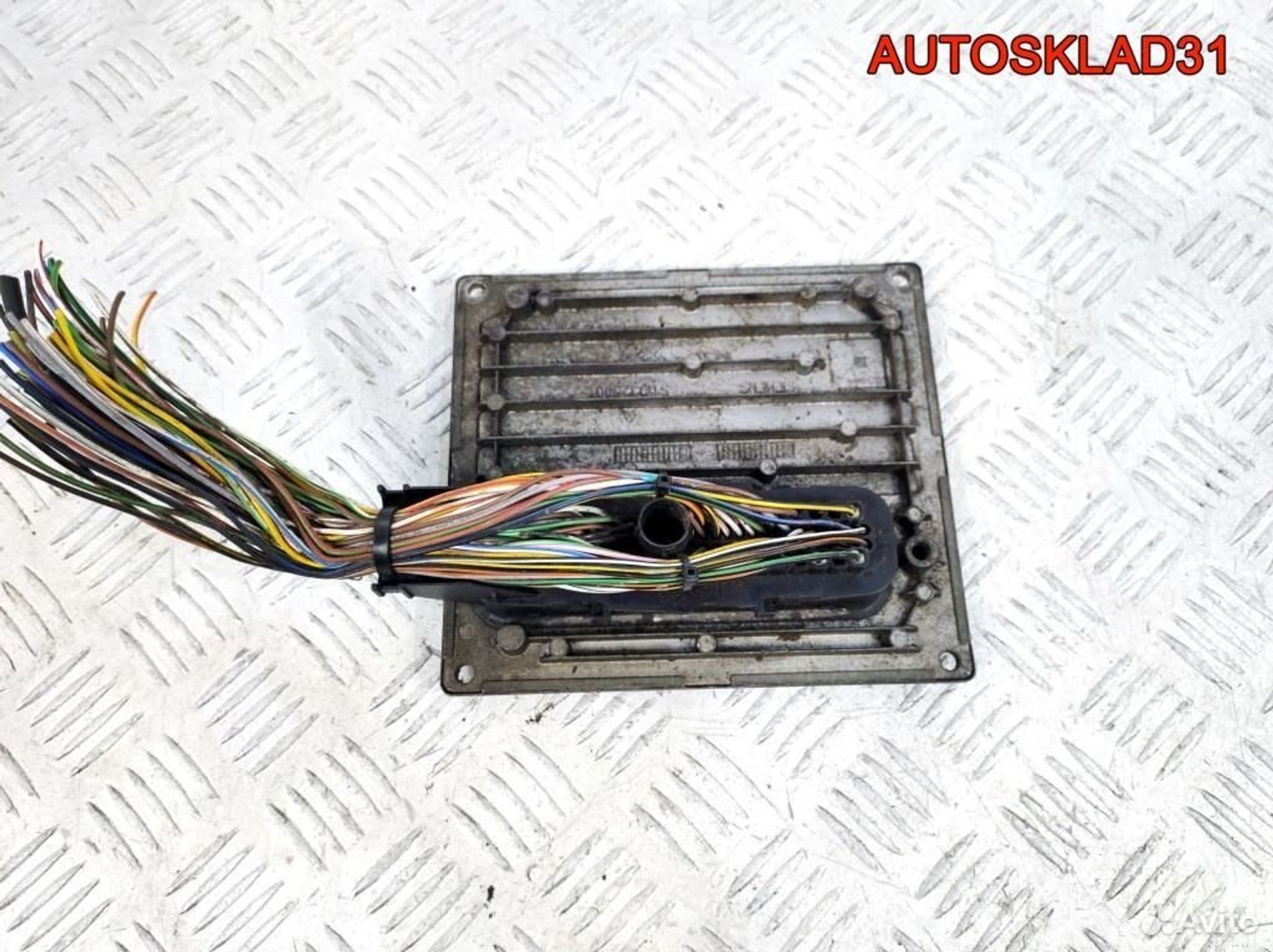 Блок эбу Ford Fusion 4S6112A650NC Бензин, 2100 рублей, Дубовое