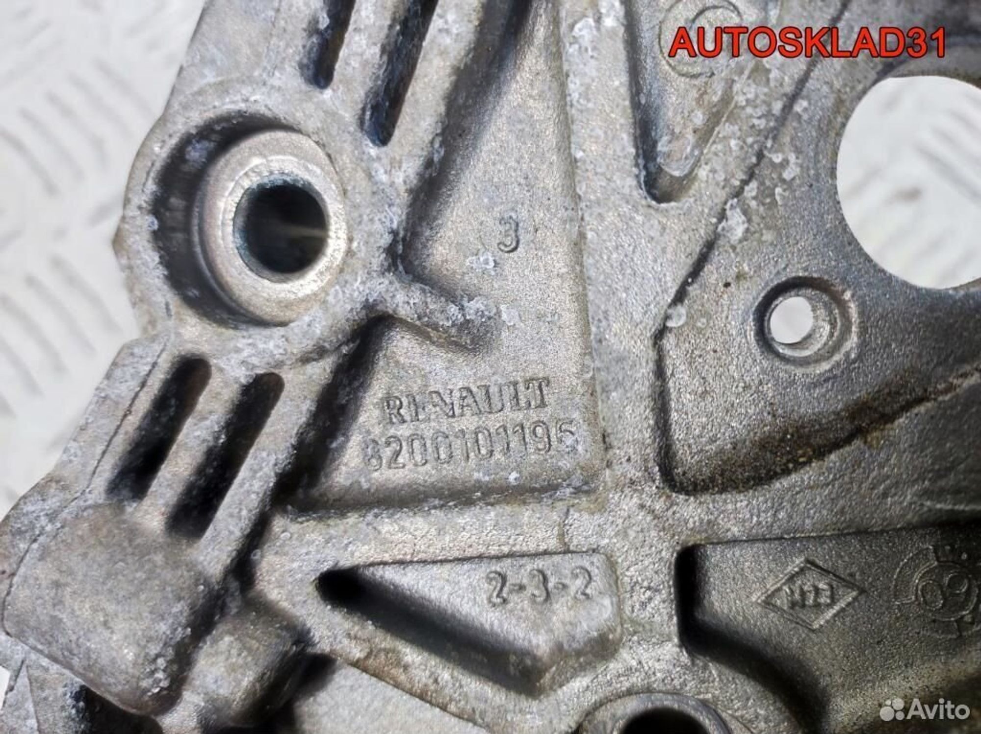 Кронштейн крепления двигателя Renault Kangoo K9K, 1700 рублей, Дубовое