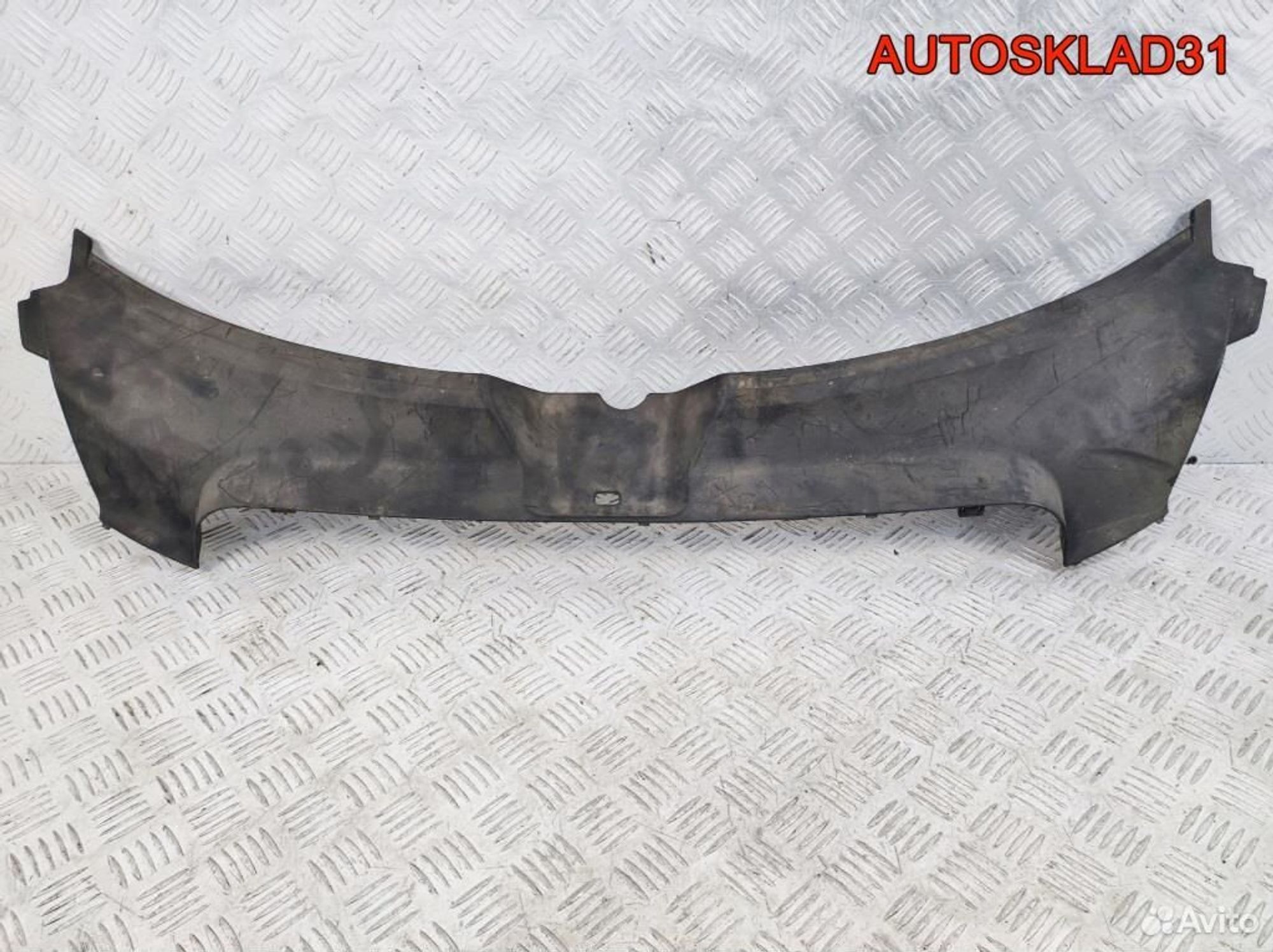 Кожух замка капота Audi A6 C6 4F0807081, 1400 рублей, Дубовое
