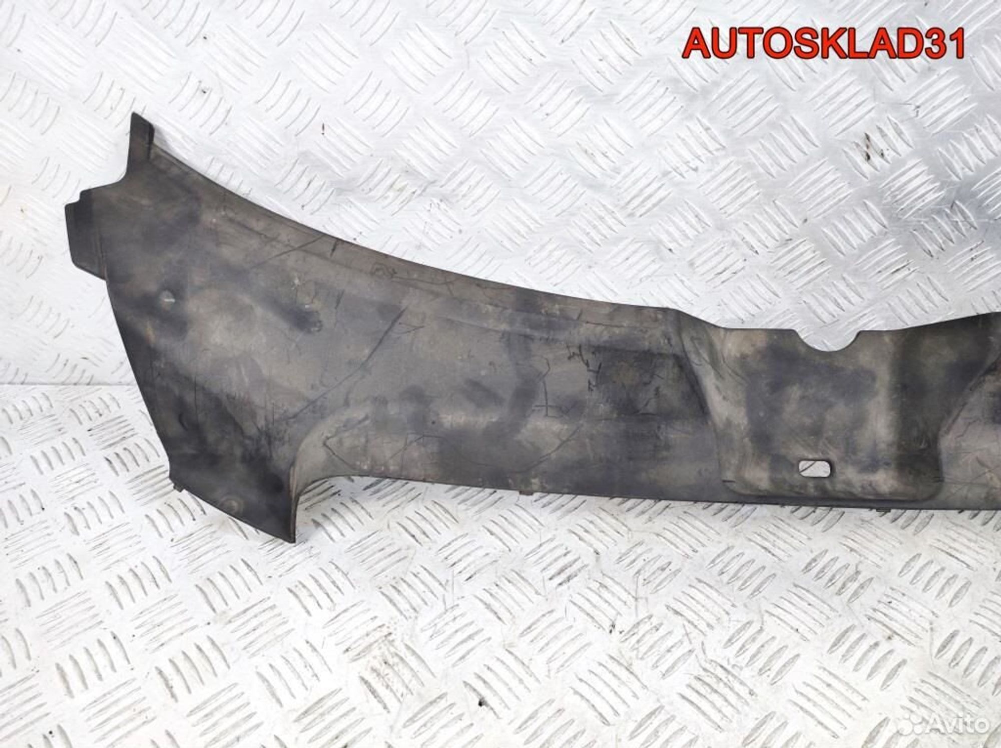 Кожух замка капота Audi A6 C6 4F0807081, 1400 рублей, Дубовое