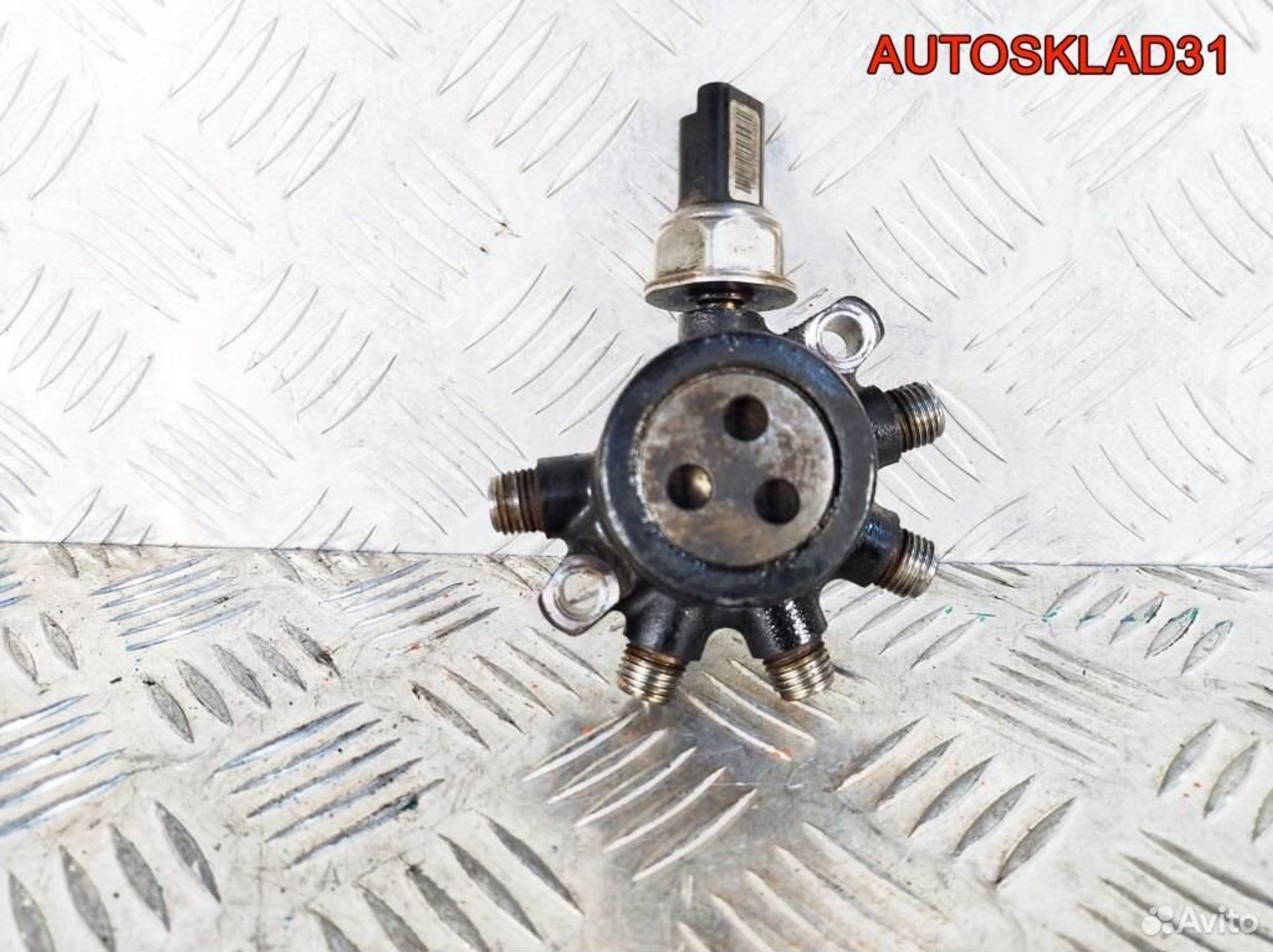 Рейка топливная Ford Galaxy 1.8 QYWA 4M5Q9D280DB, 1300 рублей, Дубовое