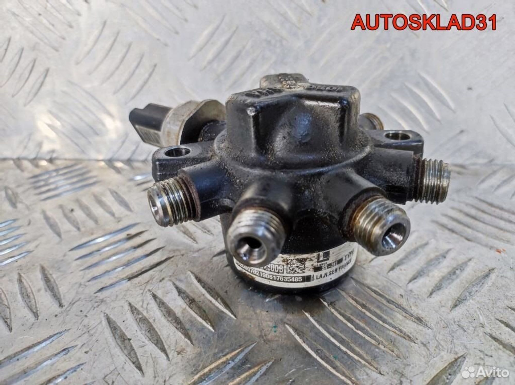 Рейка топливная Ford Galaxy 1.8 QYWA 4M5Q9D280DB, 1300 рублей, Дубовое