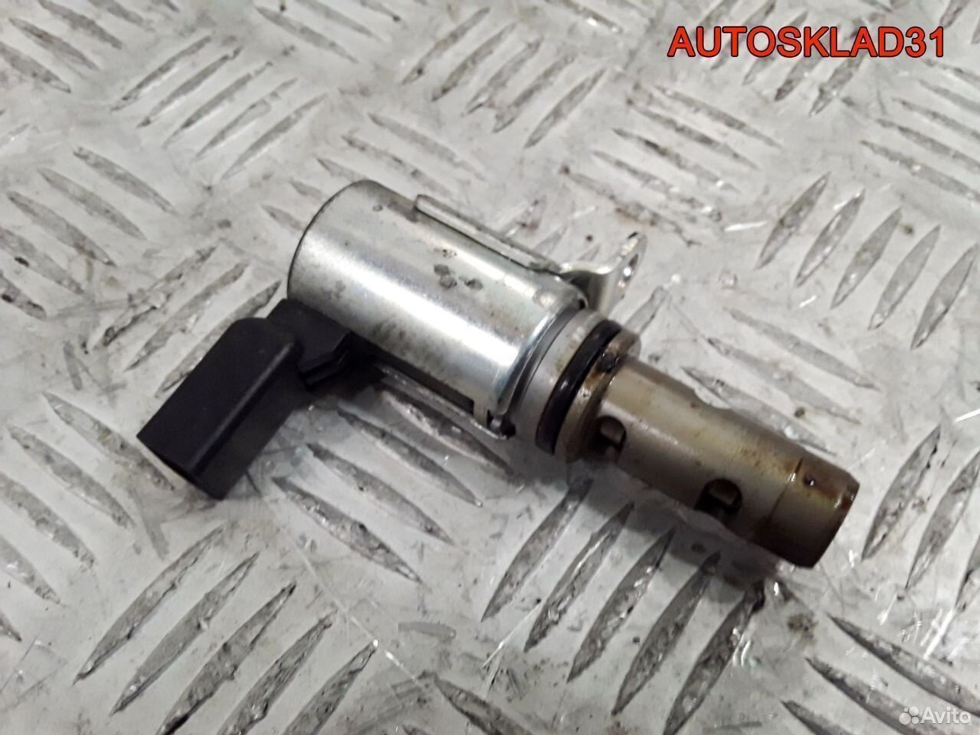 Клапан электромагн. фаз грм VW Passat B6 1,6 BLP, 1700 рублей, Дубовое