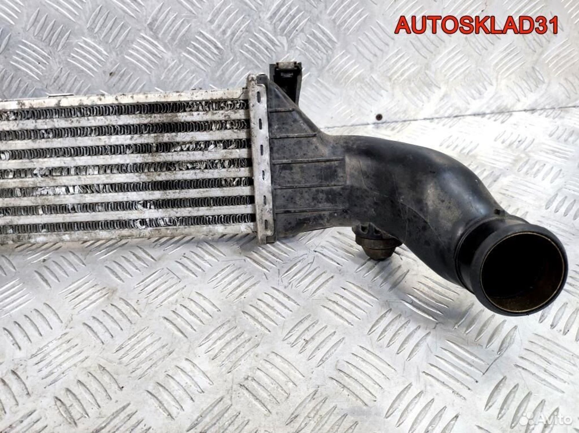 Интеркулер Mercedes W208 A2025001100 2.0 Бензин, 3200 рублей, Дубовое