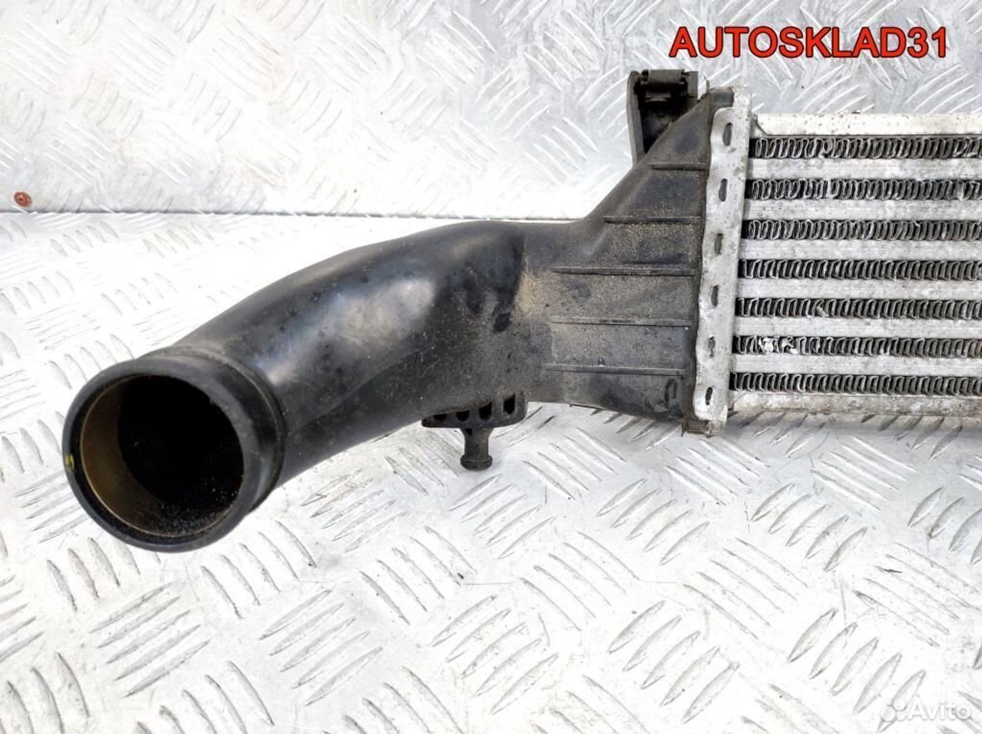 Интеркулер Mercedes W208 A2025001100 2.0 Бензин, 3200 рублей, Дубовое